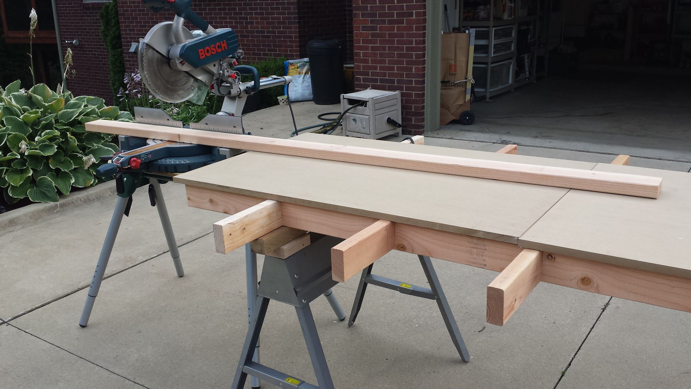 Simple Plywood Cutting Table / Work Table (Updated) : 6 Steps (with ...