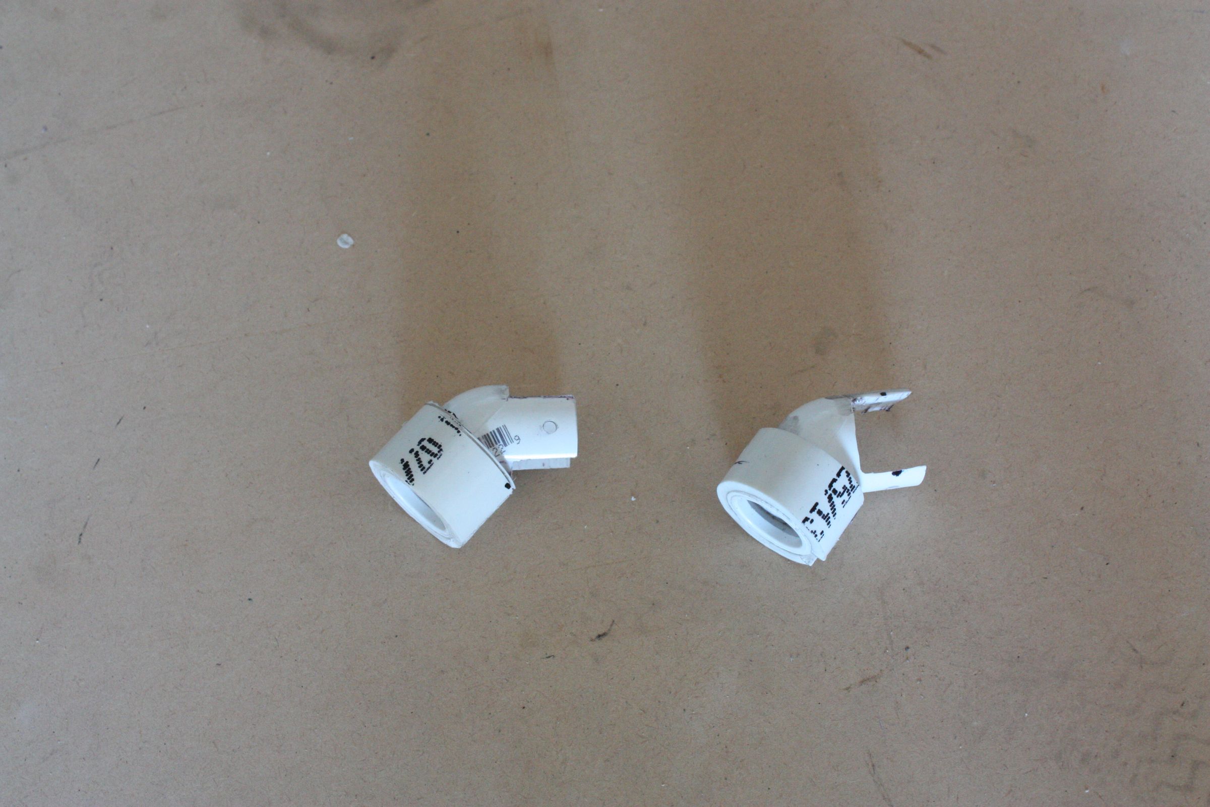 Movable PVC Joints for Halloween Props 11 Steps (with Pictures