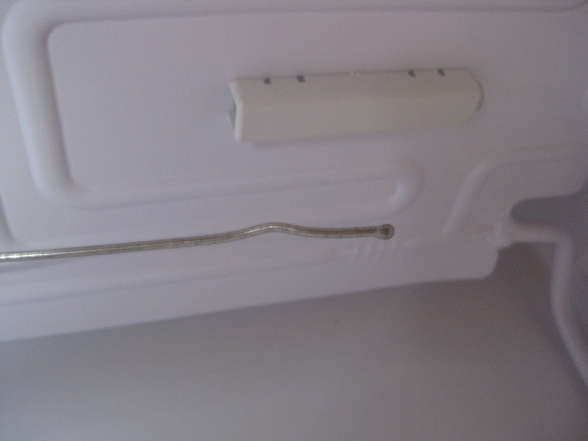 Kegerator GE WMR04GAVBB 4.5 Cu. Ft. Compact Fridge 20 Steps