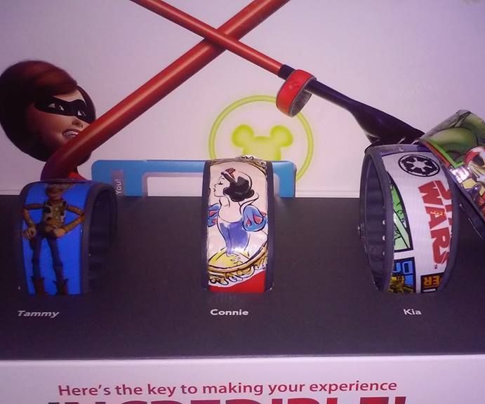 DIY guide for How To Customize Your Walt Disney Magic Bands with step-by-step instructions