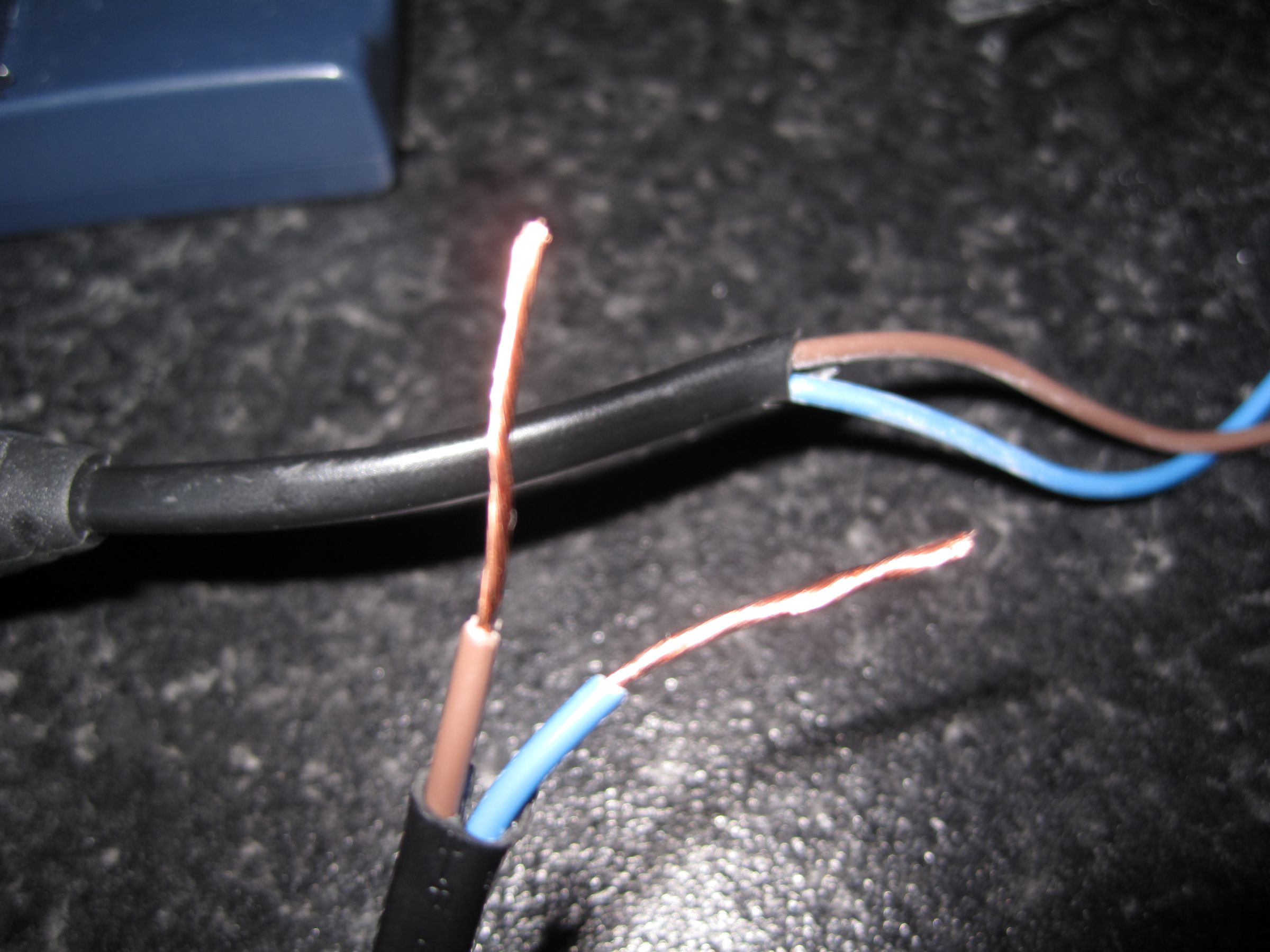 Shorten Power Cable 6 Steps Instructables