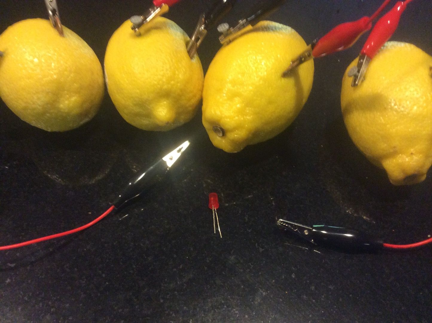 Lemon Batteries Lighting an LED With Lemons 3 Steps (with Pictures