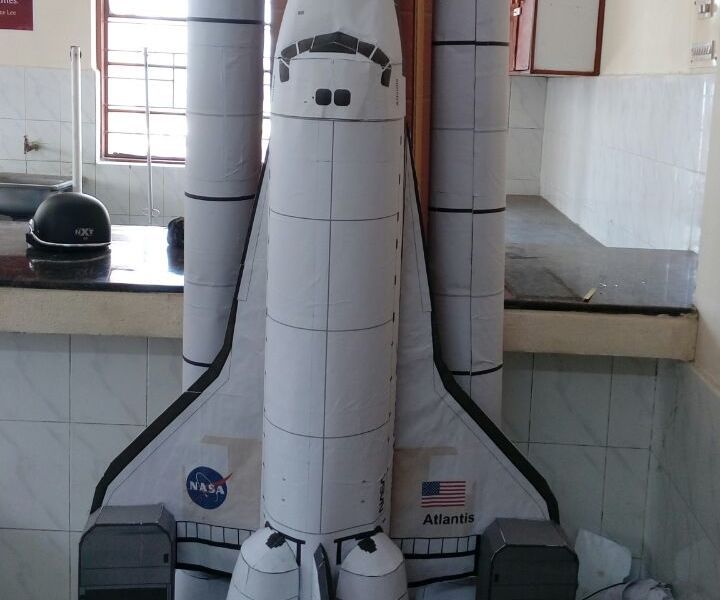 DIY guide for Nasa Space Shuttle Atlantis with step-by-step instructions