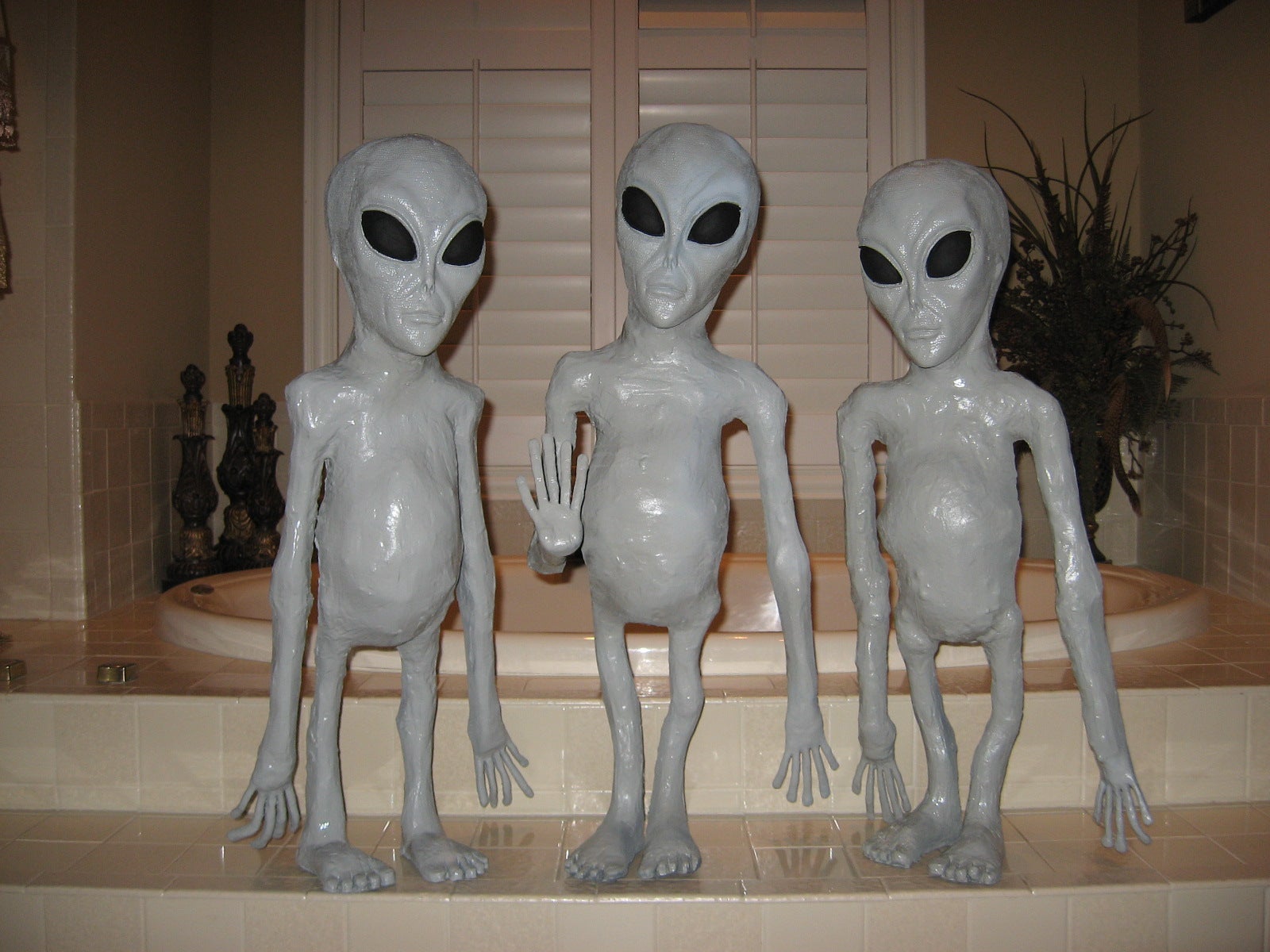 Roswell Aliens 7 Steps Instructables