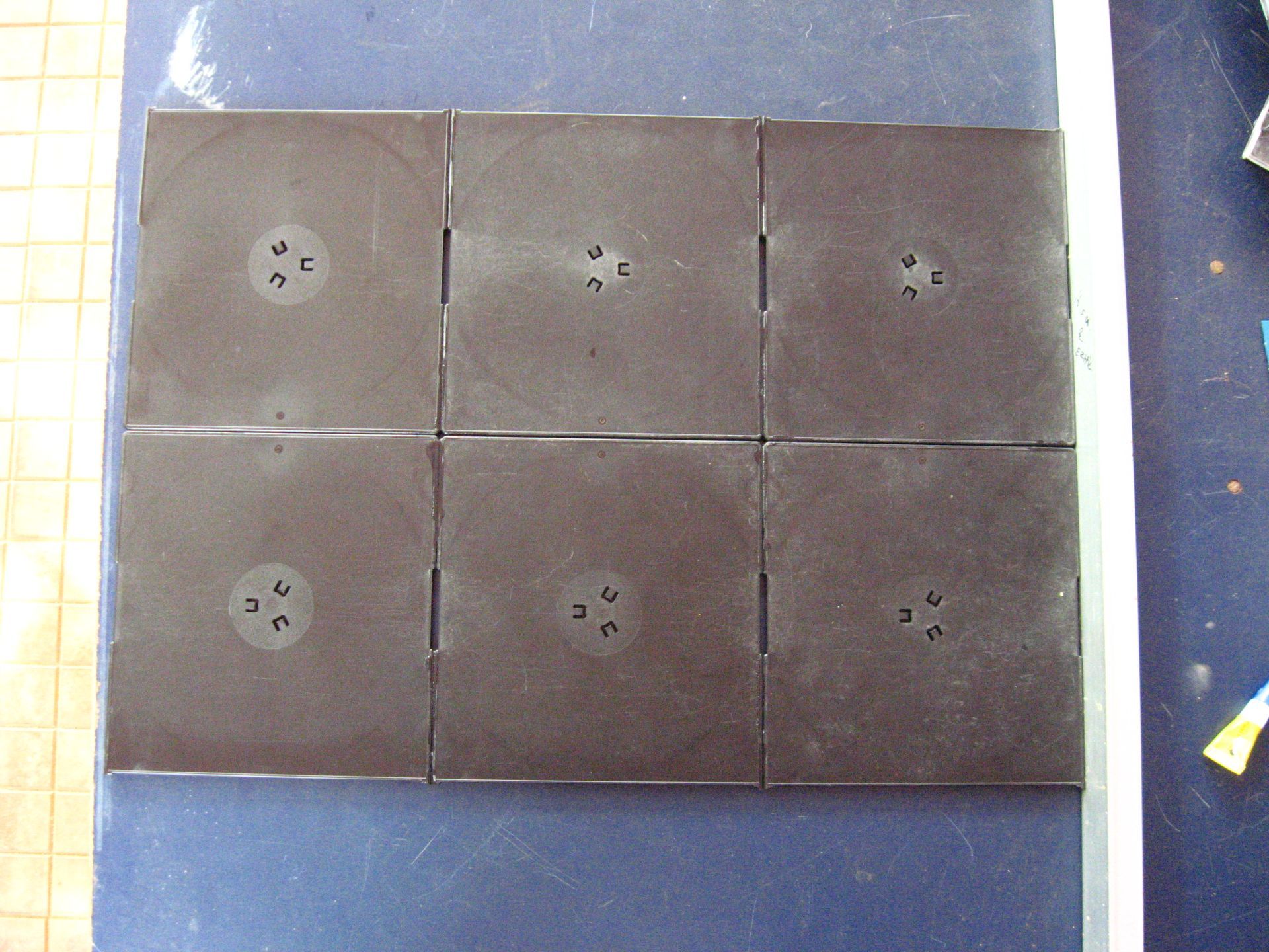 Desktop Organiser With Old CD Jewel Cases 9 Steps (with Pictures) Instructables