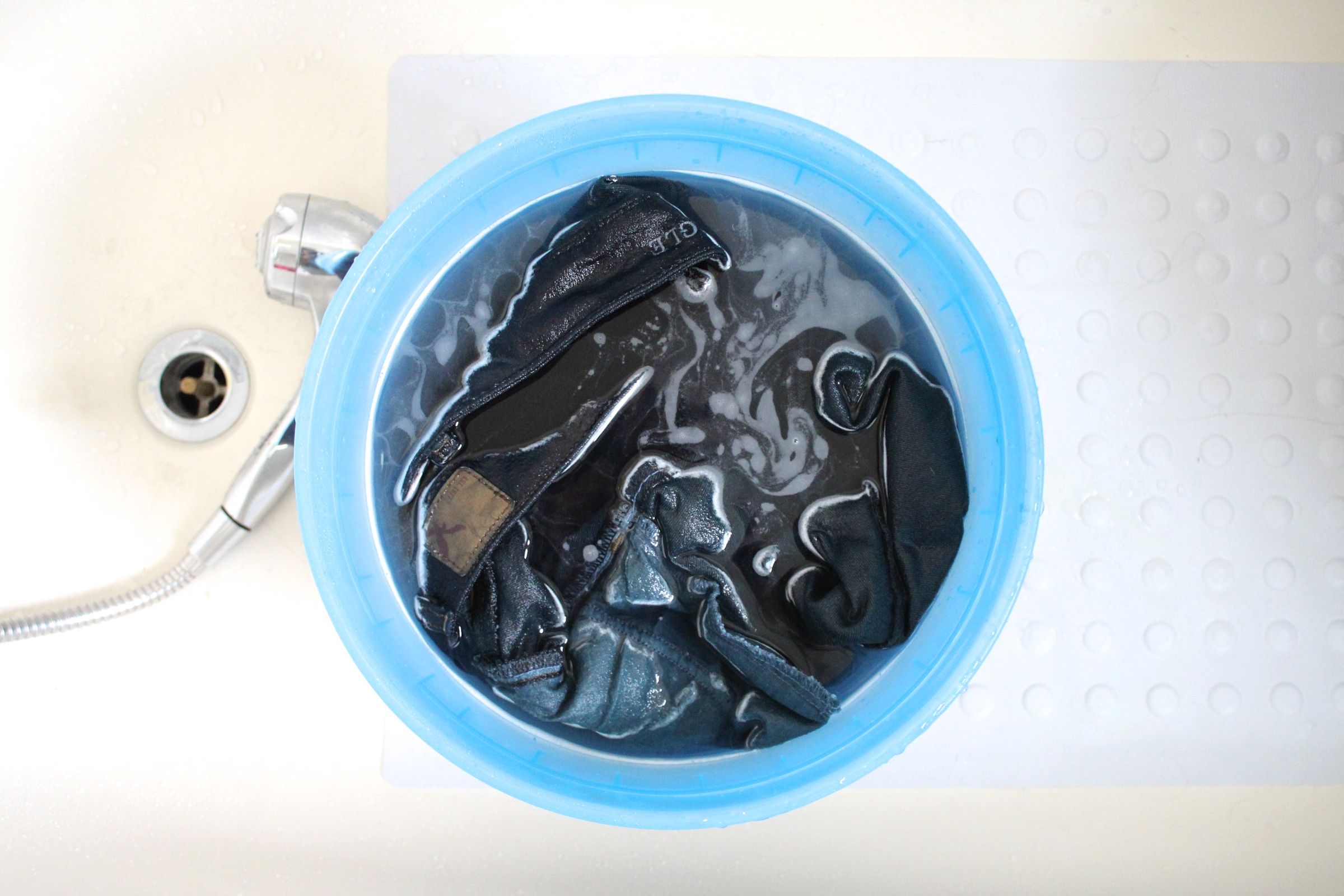 How to Remove Excess Dye From Jeans 5 Steps (with Pictures) Instructables