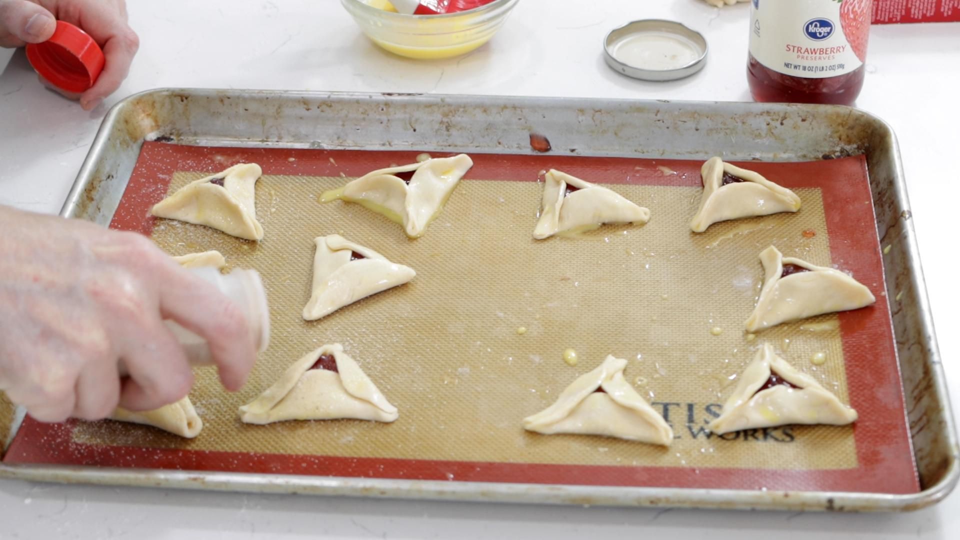 Easy Hamantaschen (Pie Crust Cookies) 6 Steps (with Pictures
