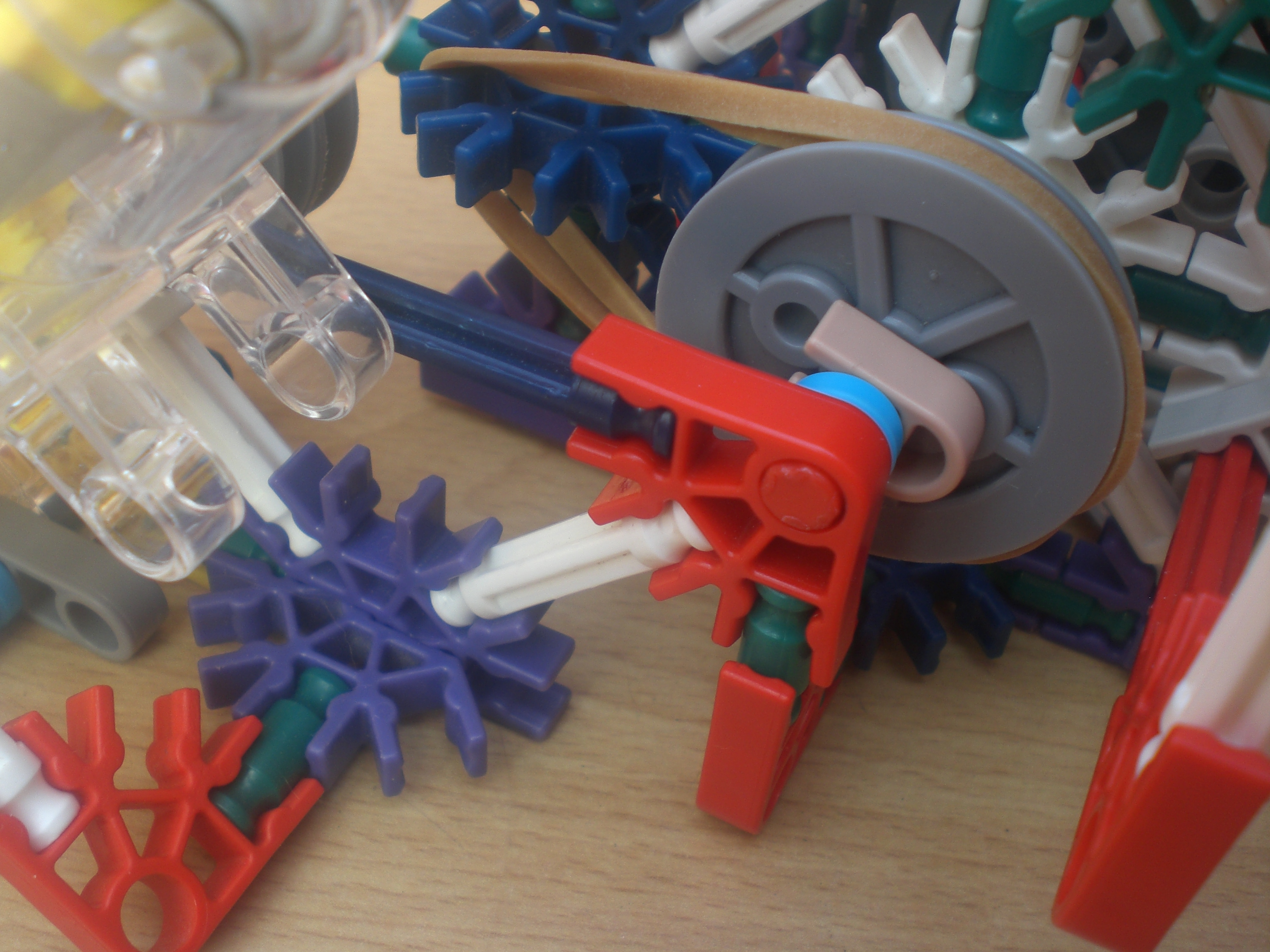 Knex Automatic Card Shuffler 15 Steps Instructables