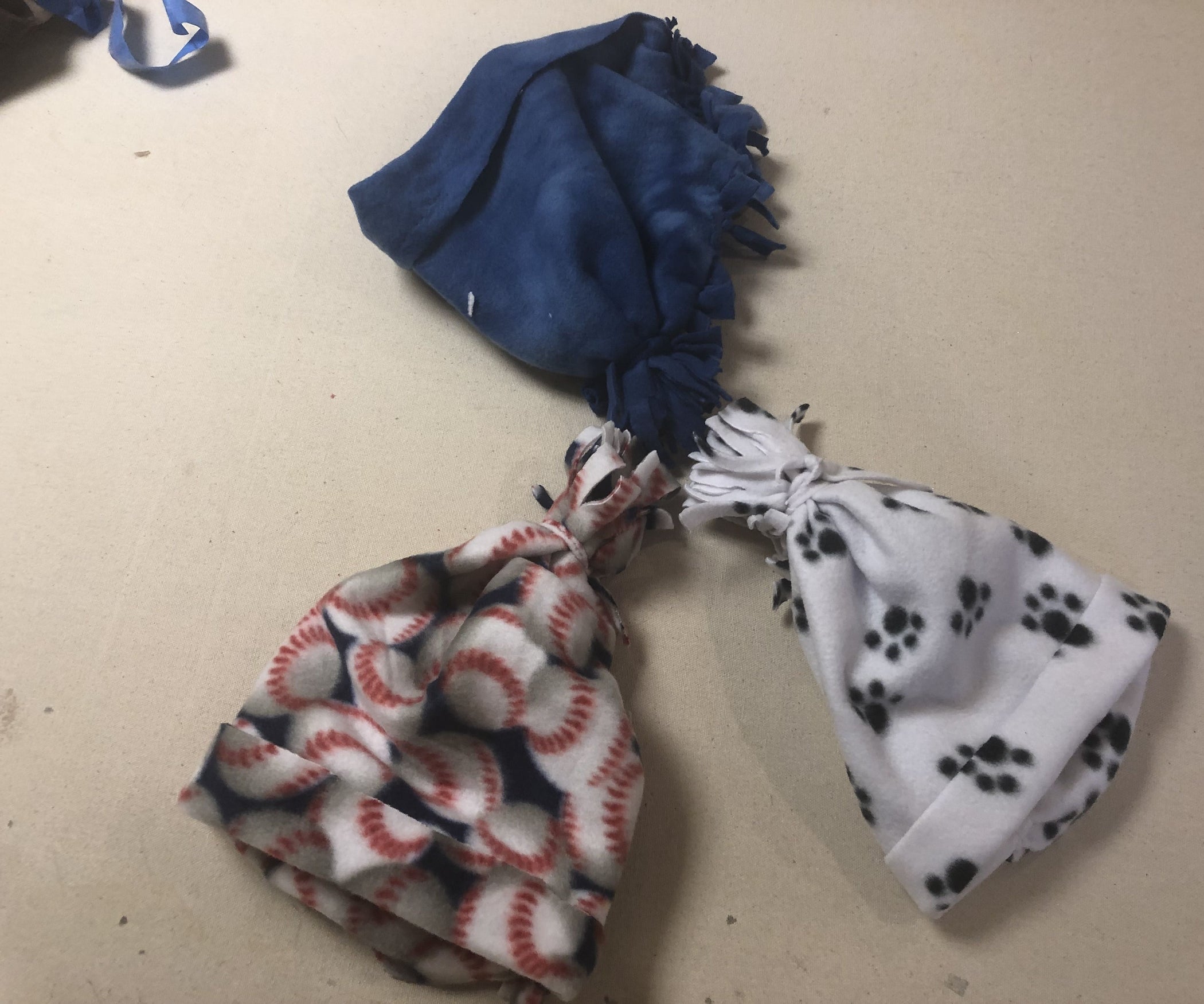 How to Make No Sew Fleece Hats for Kids 5 Steps Instructables