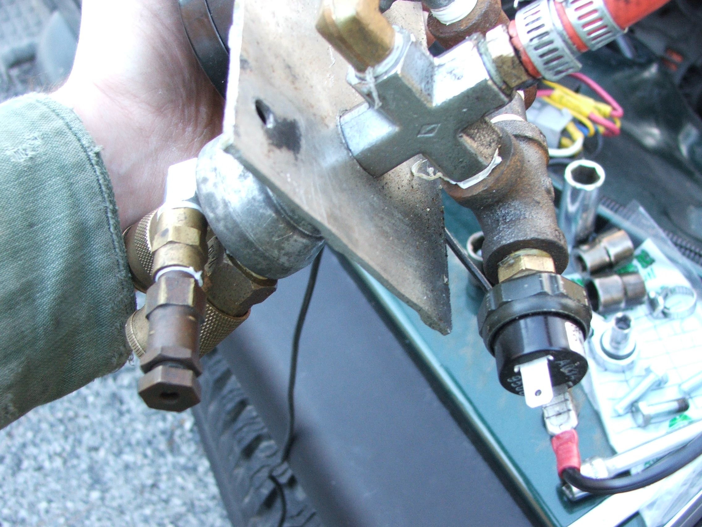 OnBoard Air Compressor / Welder for Vehicles 17 Steps (with Pictures