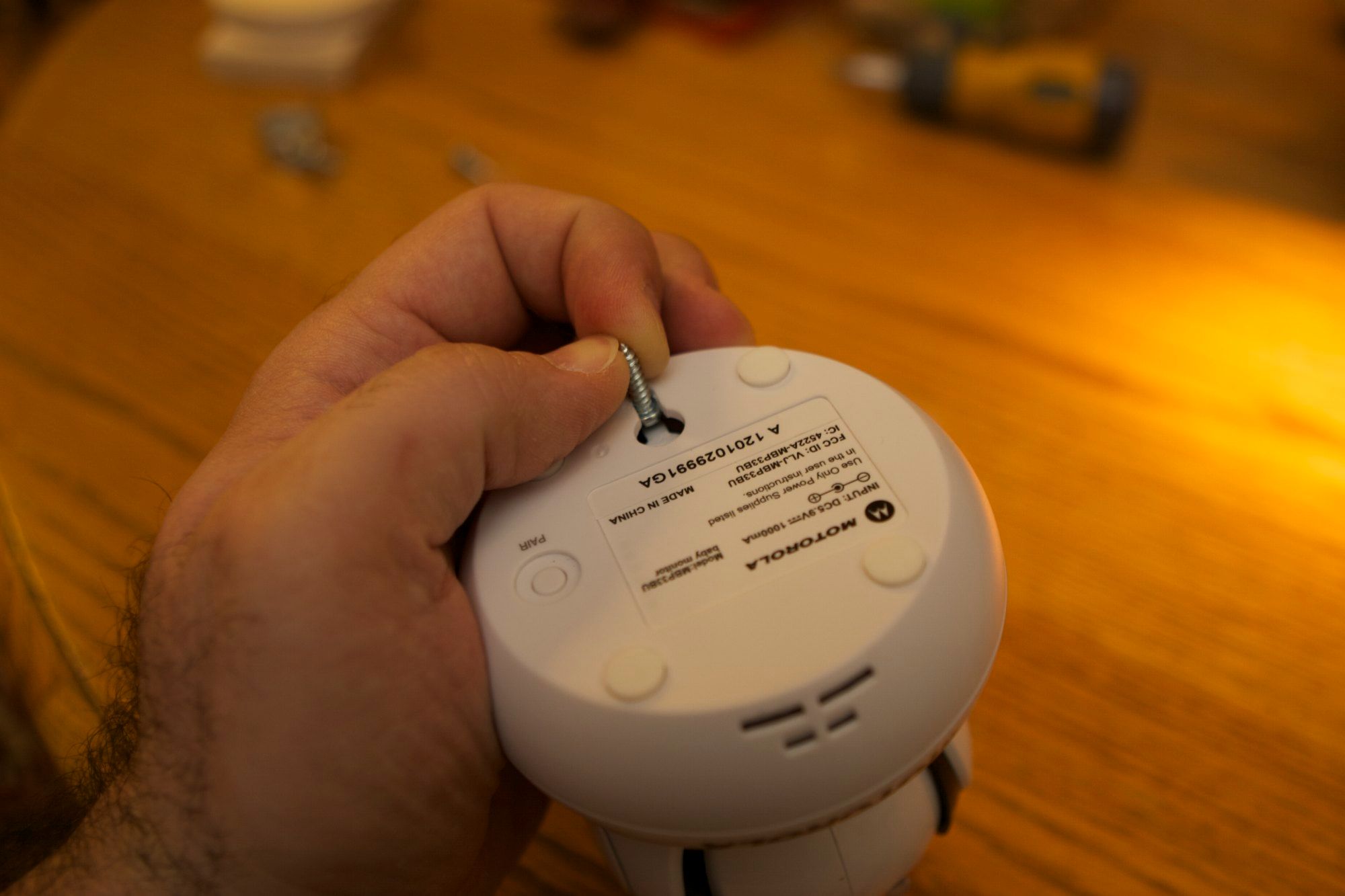 Mount Baby Monitor Camera in the Crib 11 Steps (with Pictures