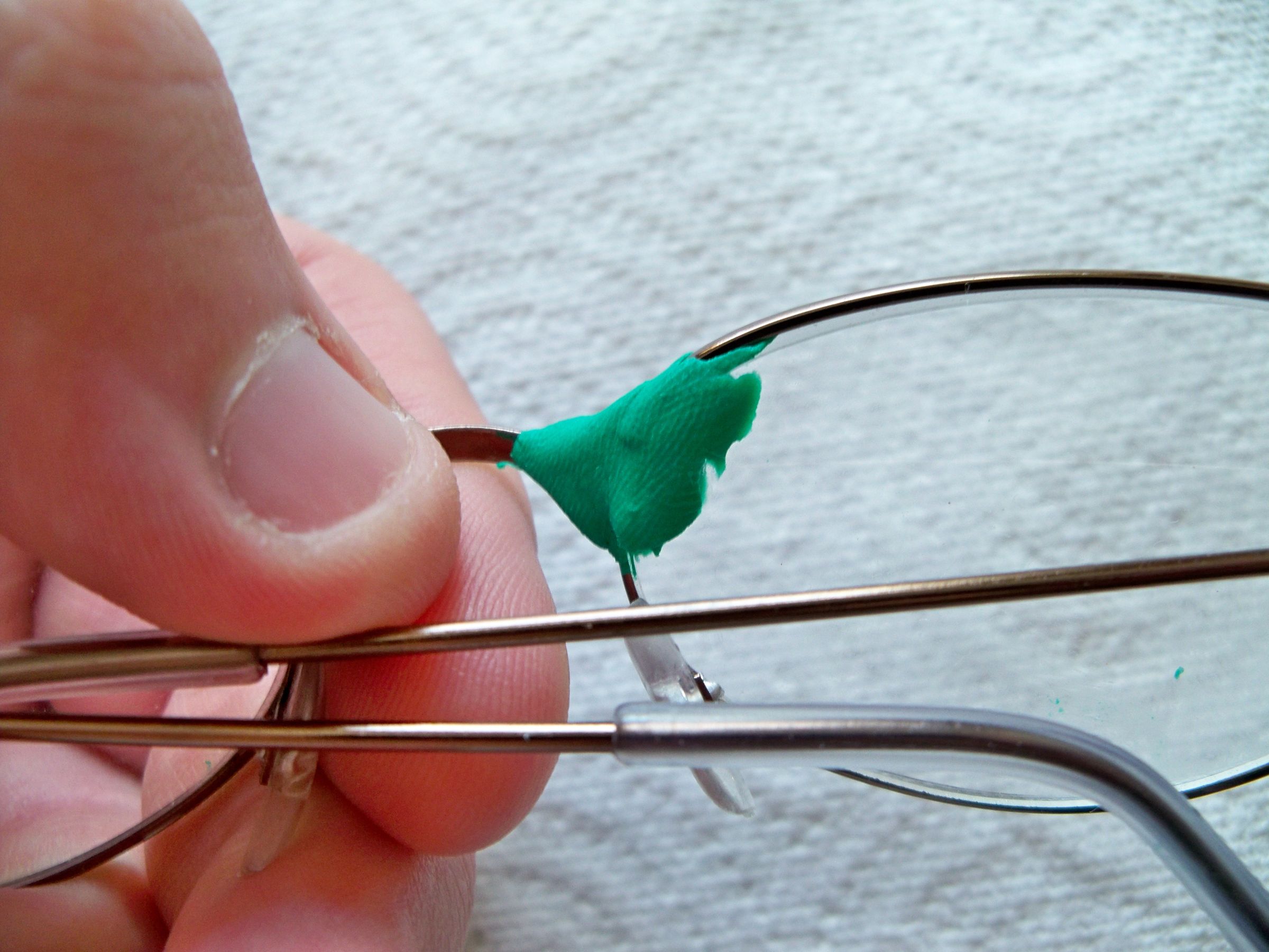 Emergency Glasses Repair Using Sugru 4 Steps Instructables