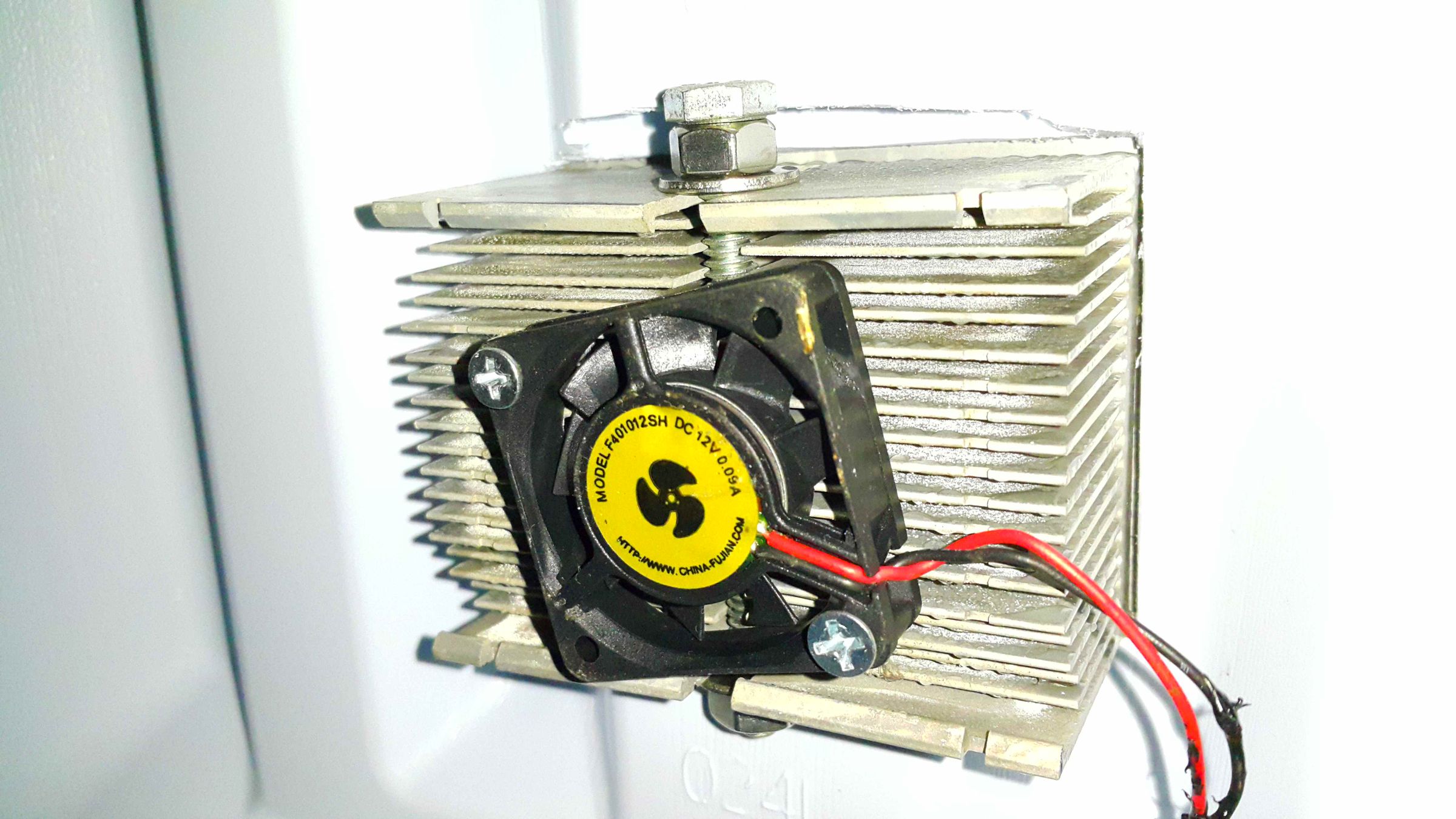My Diy Peltier Cooler! 9 Steps (with Pictures