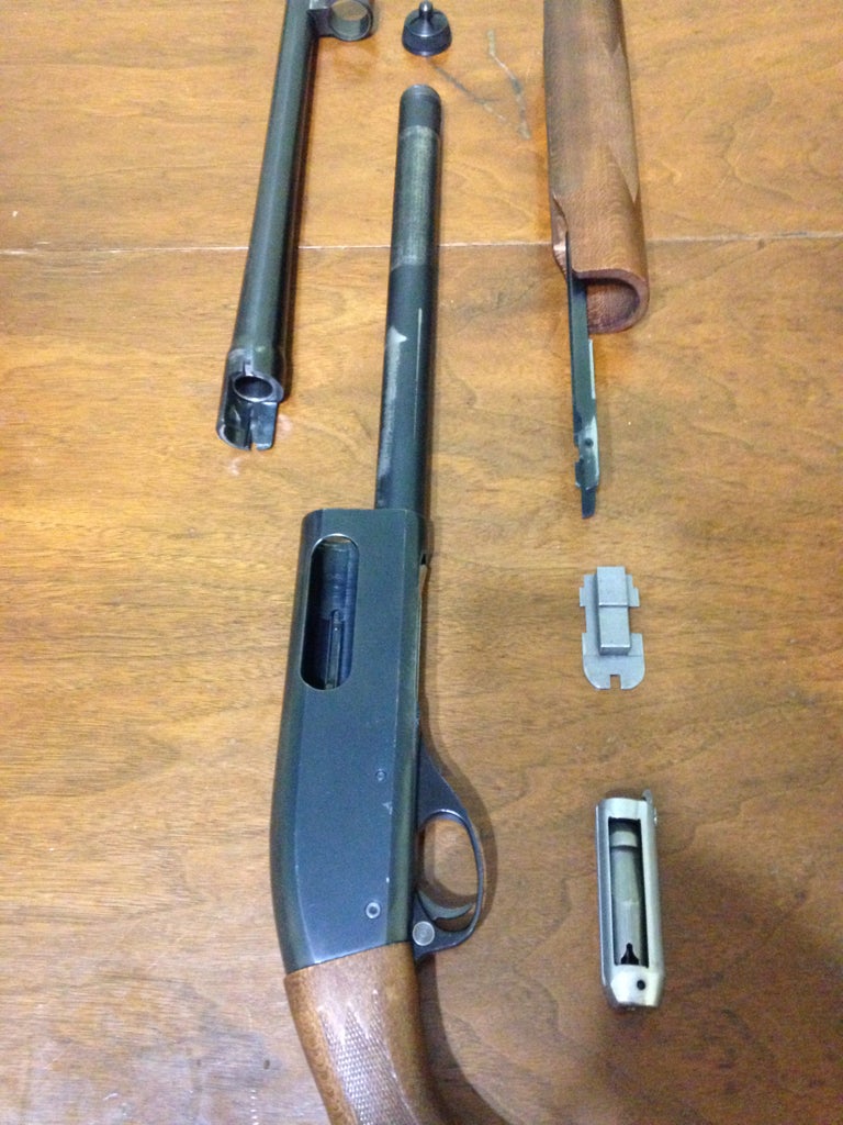 How To Disassemble And Clean A Remington 870 Wingmaster Shotgun : 8 Steps -  Instructables