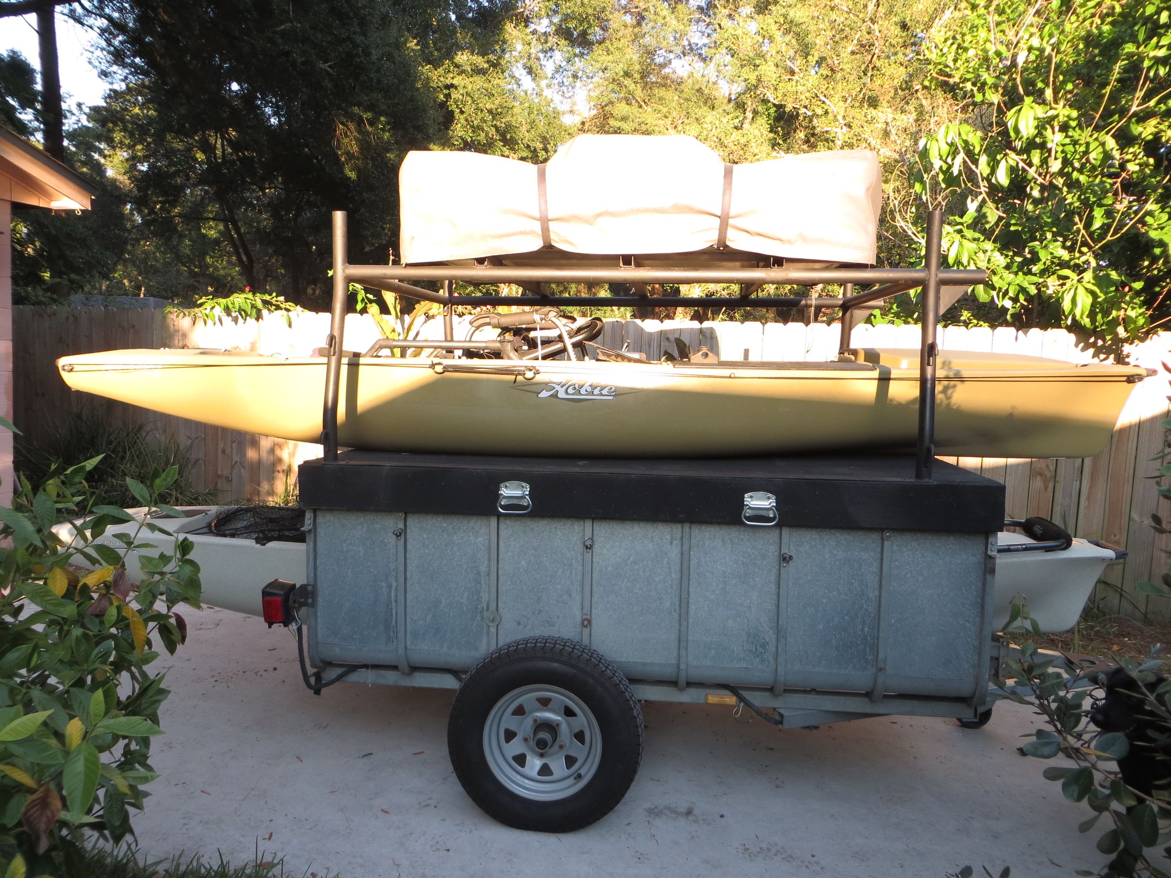 The Ultimate Kayak Hauler and Rooftop Tent Camper. 4 Steps (with