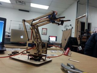 MeArm - Build a Small Hackable Robot Arm V0.3