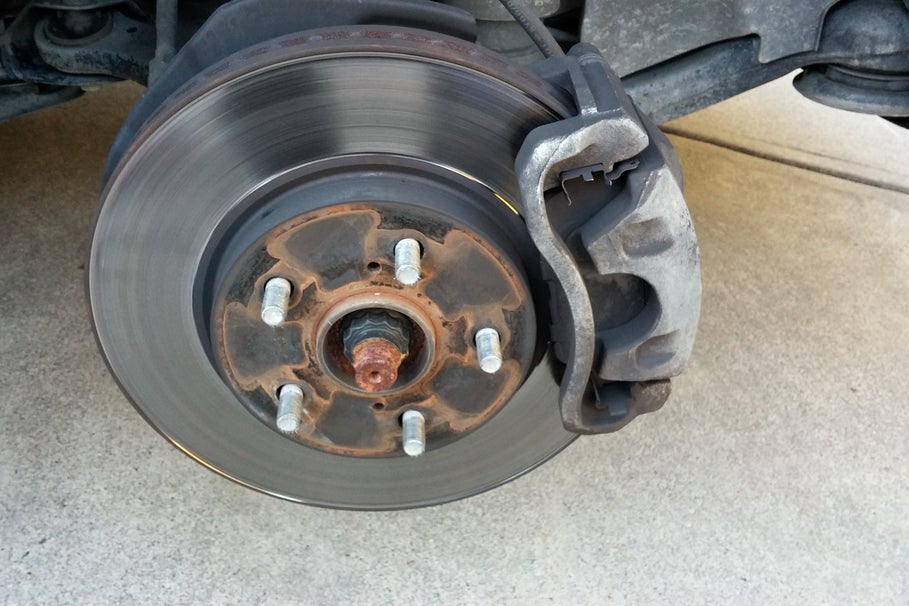 How To Replace Disc Brake Pads 6 Steps Instructables