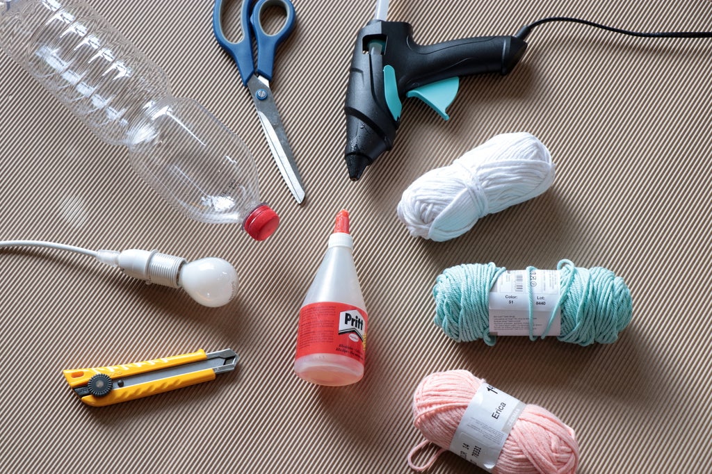 Collect Ingredients for Making the Yarnshades