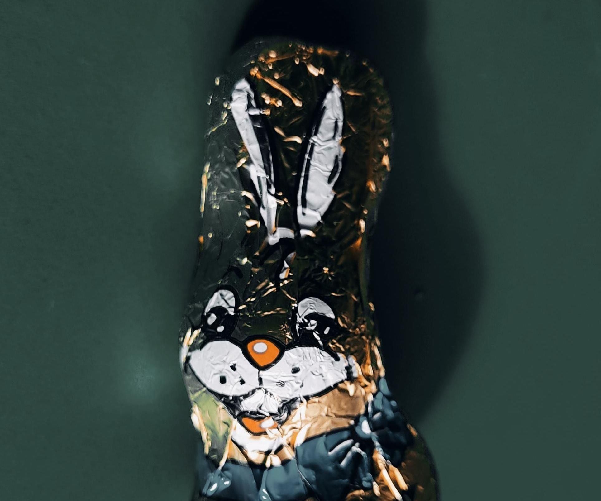 The Horrifying Chocolate Easter Bunny - a Simple Electronics Game