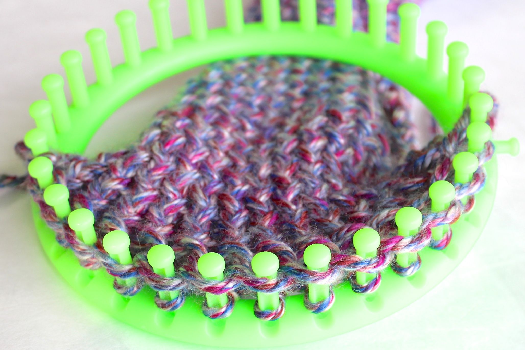 How to Knit an Infinity Scarf on a Loom 15 Steps (with Pictures