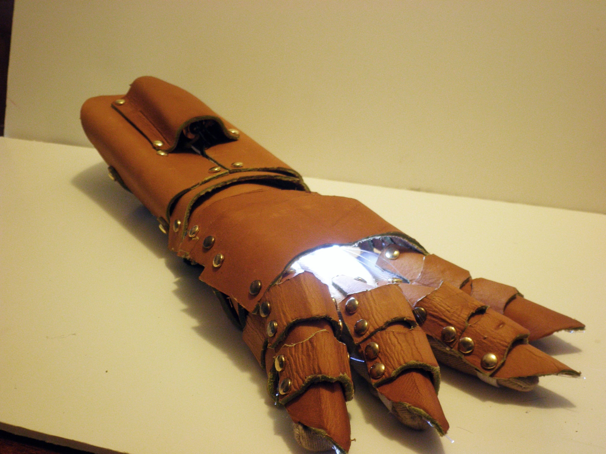 Glowing Gauntlet 8 Steps (with Pictures) Instructables