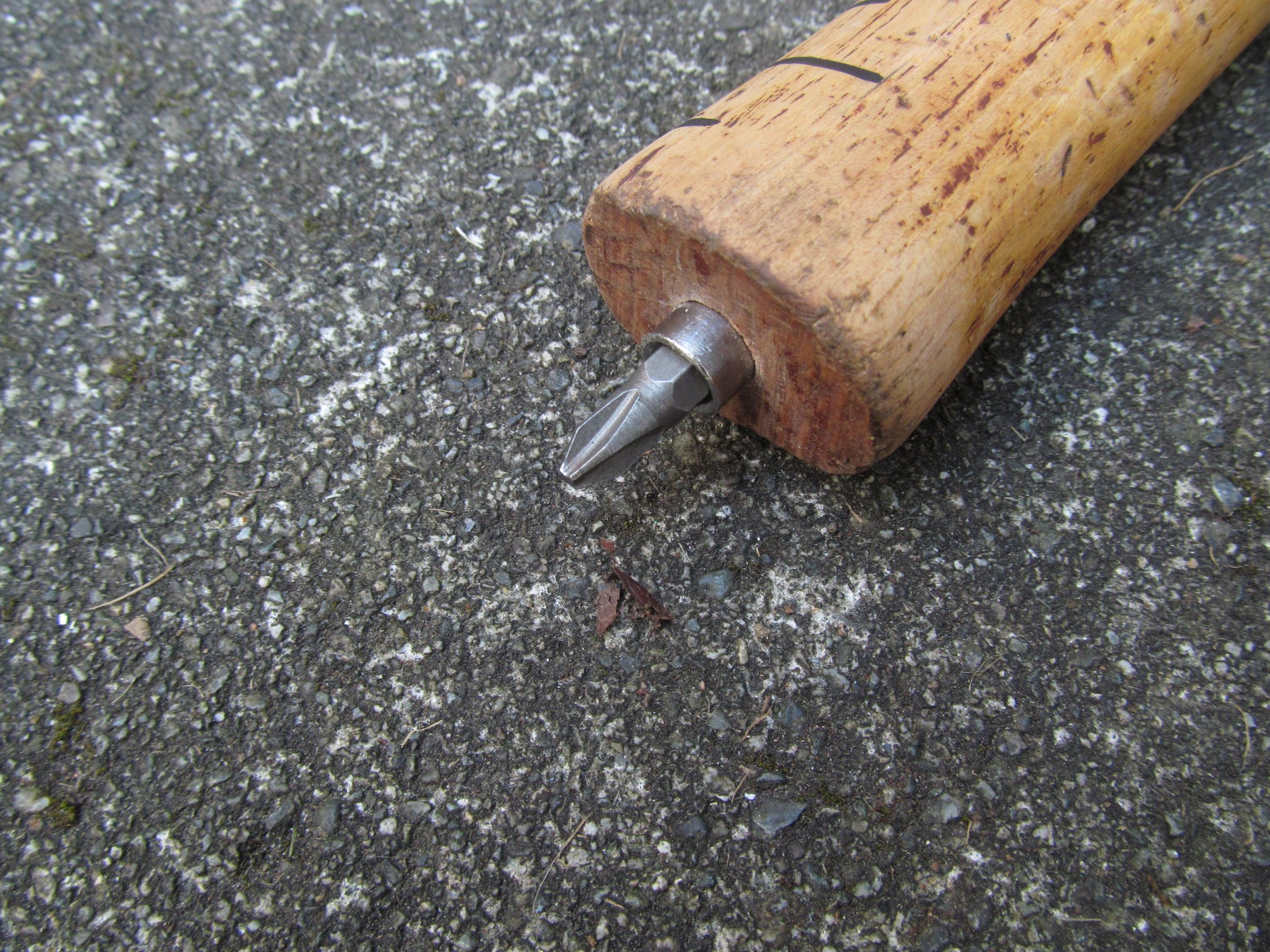 The Ultimate Hammer (Hammer + Screwdriver, Bottle Opener, Nail Holder
