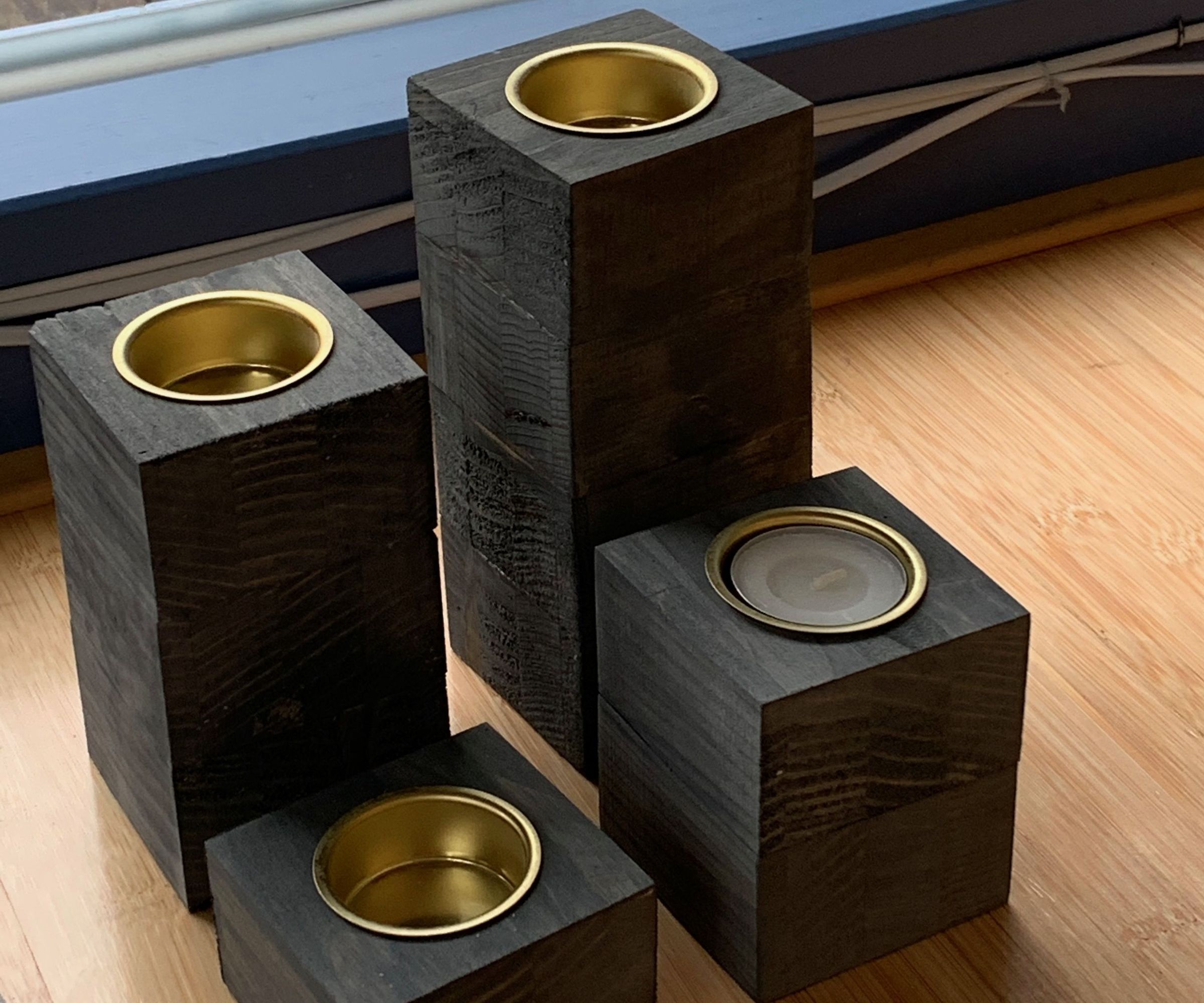 wooden decoration: candle blocks DIY Project DIY Project Image