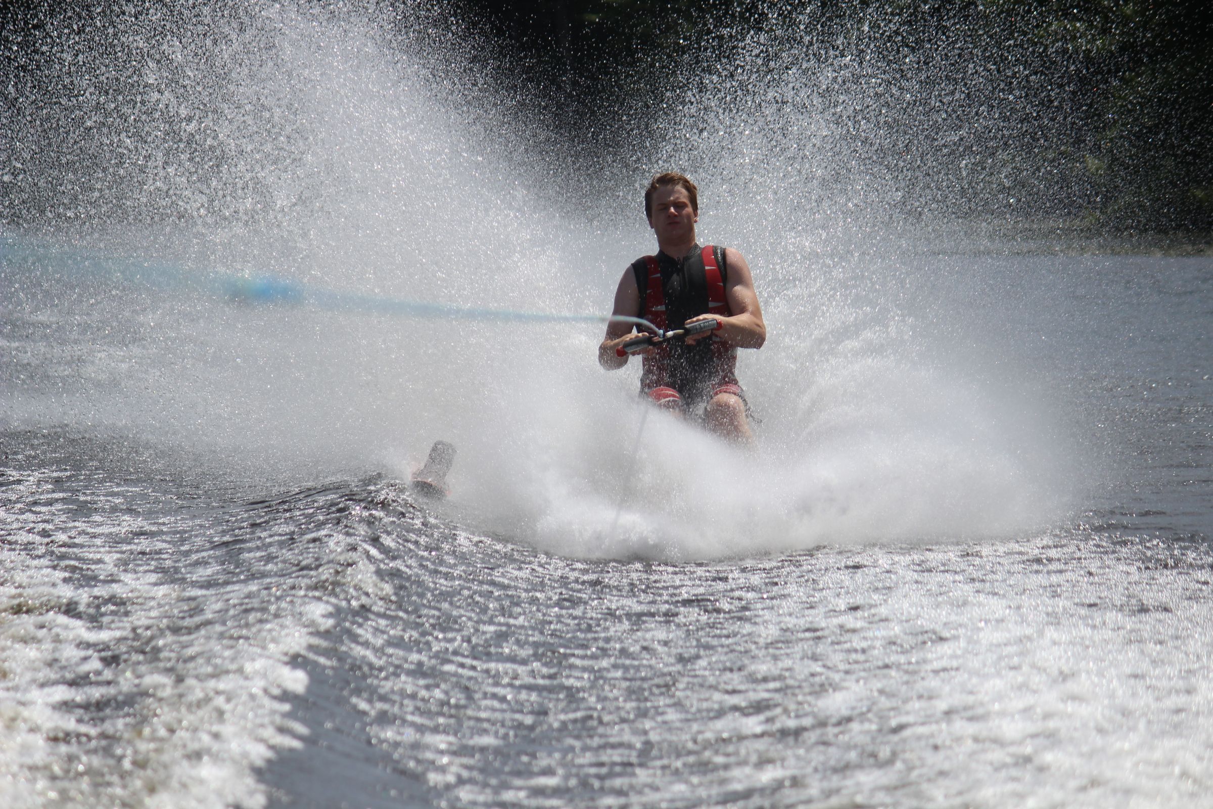 How to Barefoot Waterski 8 Steps (with Pictures) Instructables