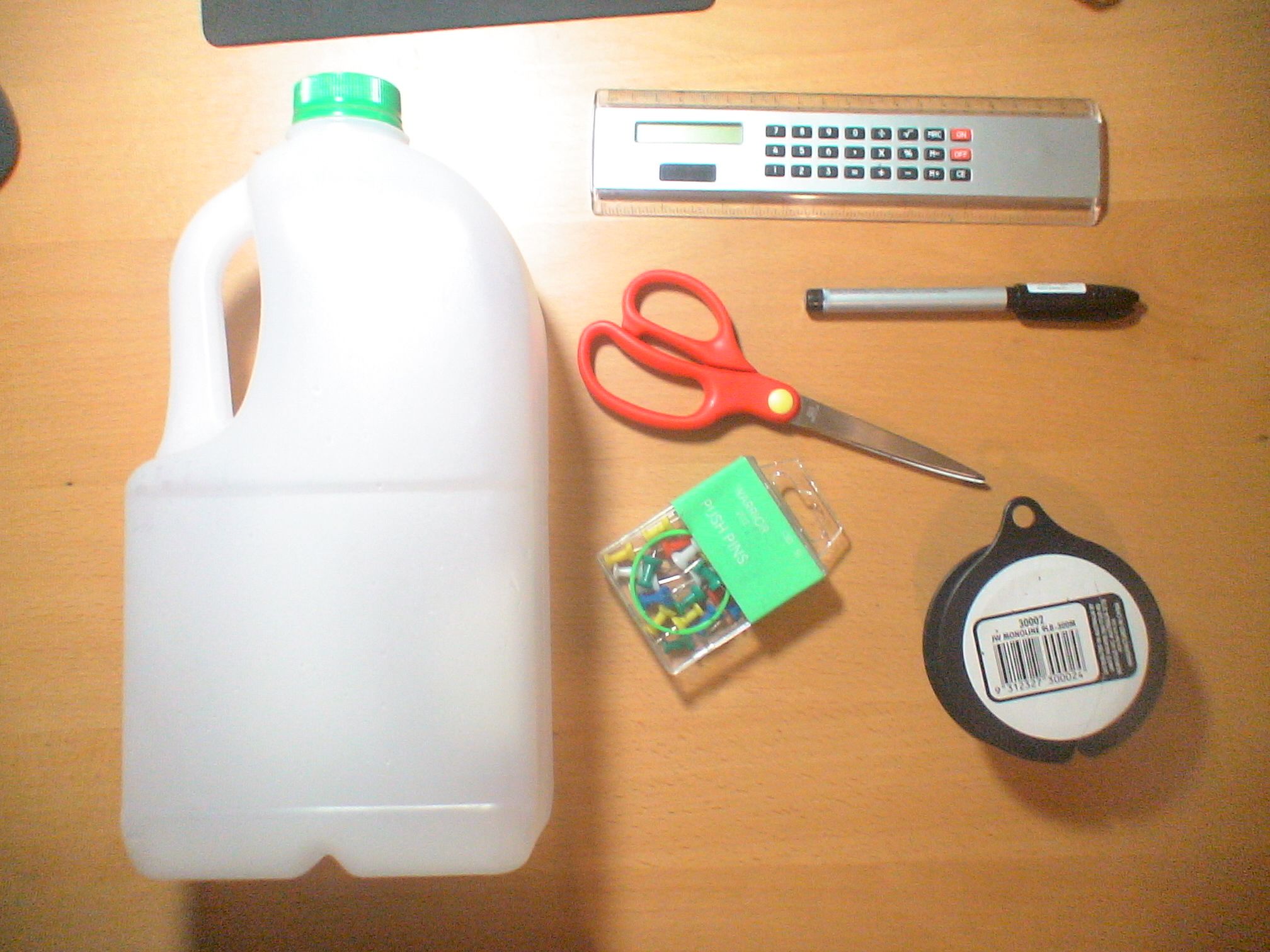 Recycled Plastic Wallet [Its FREE] 4 Steps Instructables