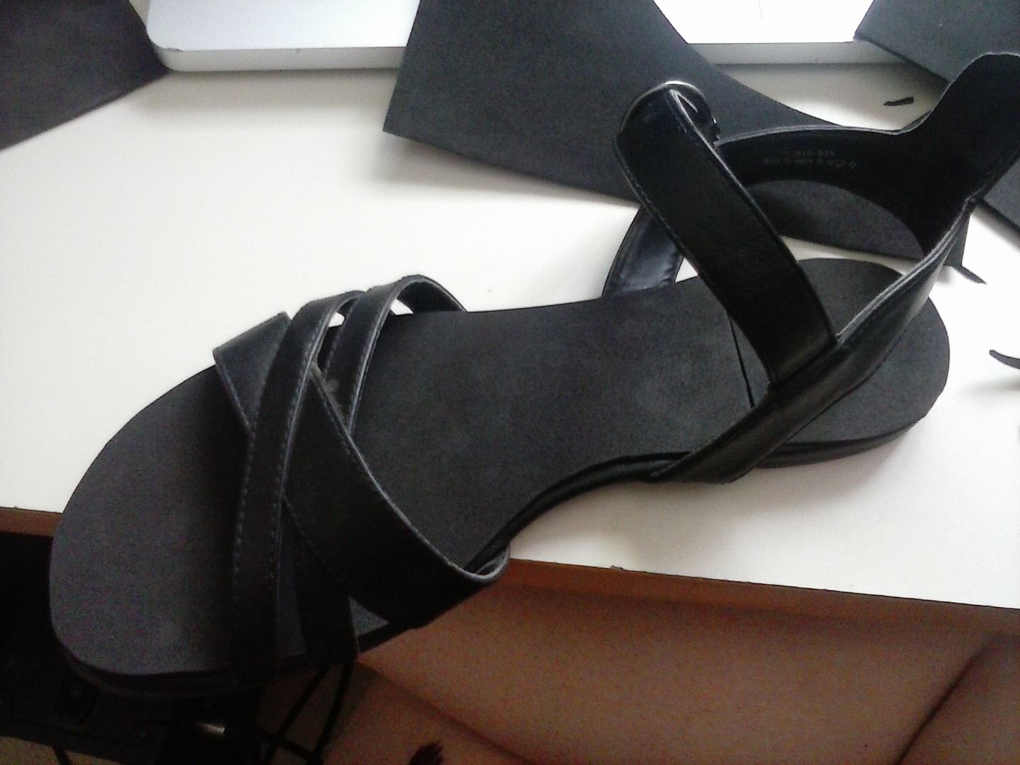 Sandals Insoles Restoration 3 Steps (with Pictures) Instructables