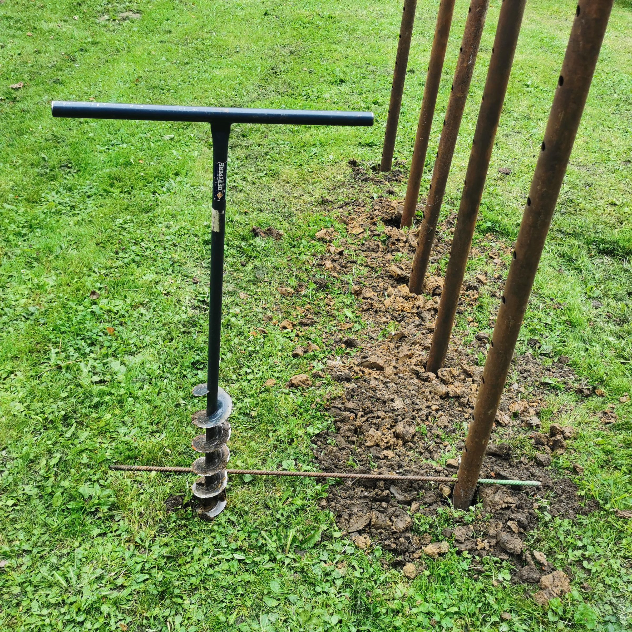 Easy Sawbuck Using 1 Tool and 2 Materials 10 Steps (with Pictures