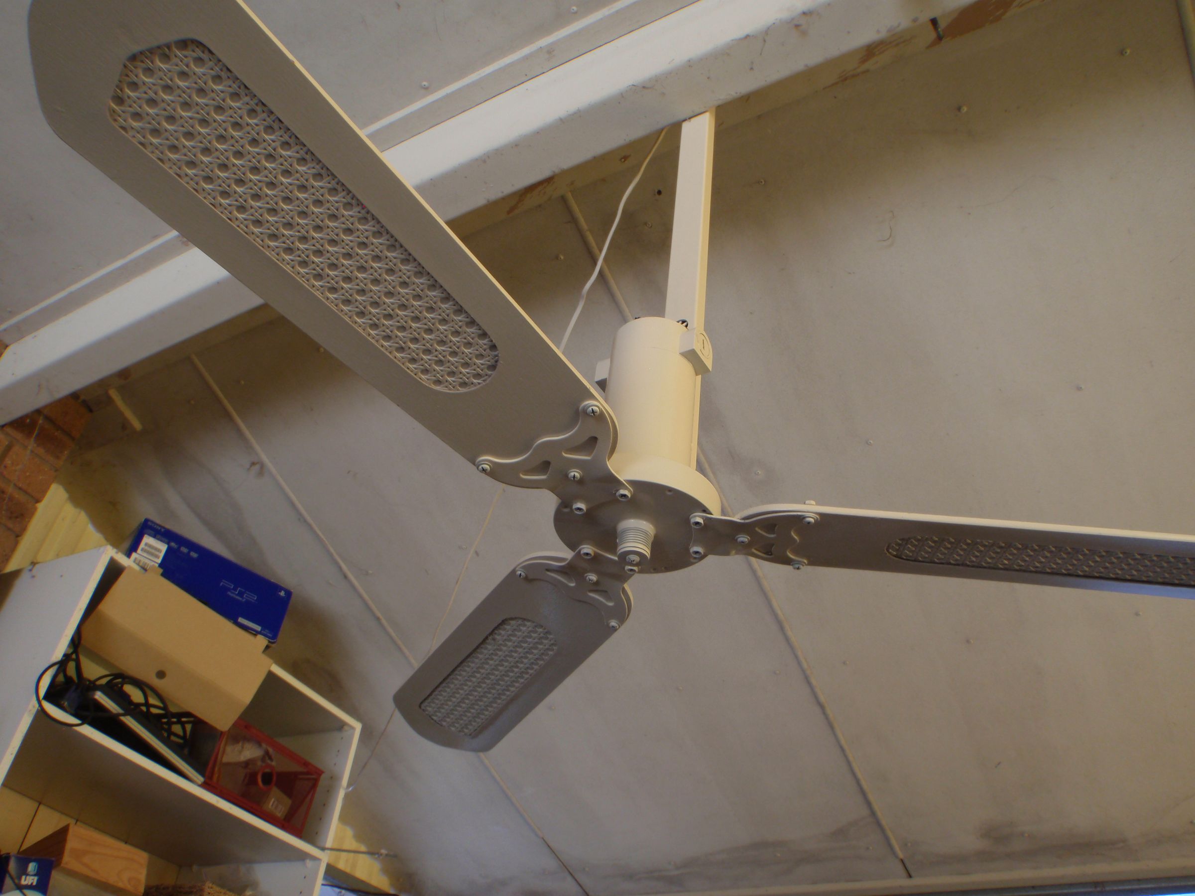 Solar Powered Ceiling Fan (Chirstmas 