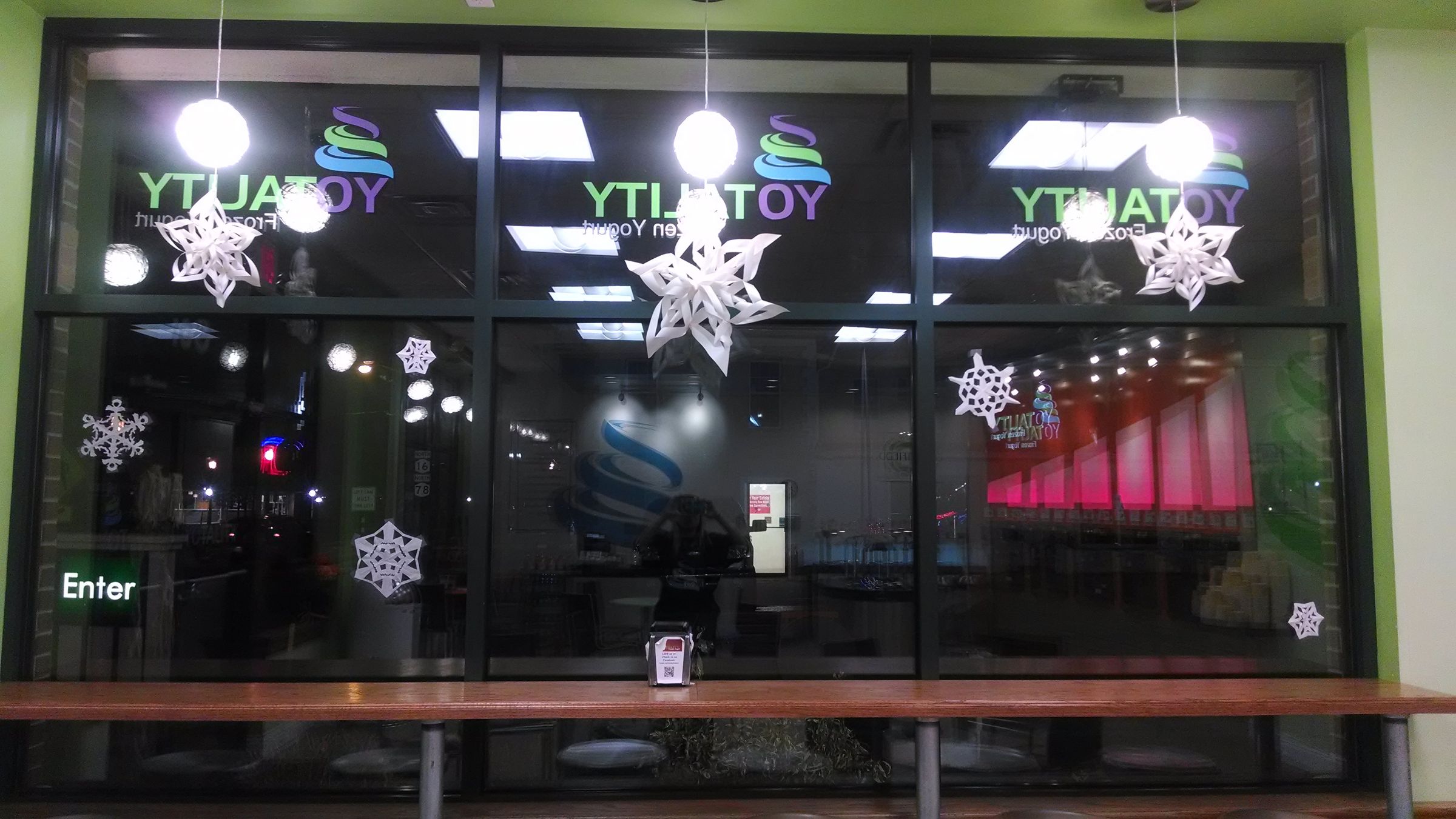 3d paper snowflake in four easy steps! DIY Project DIY Project Image