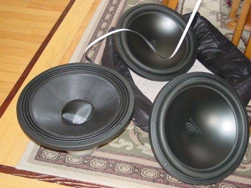 Building a Subwoofer Enclosure : 11 