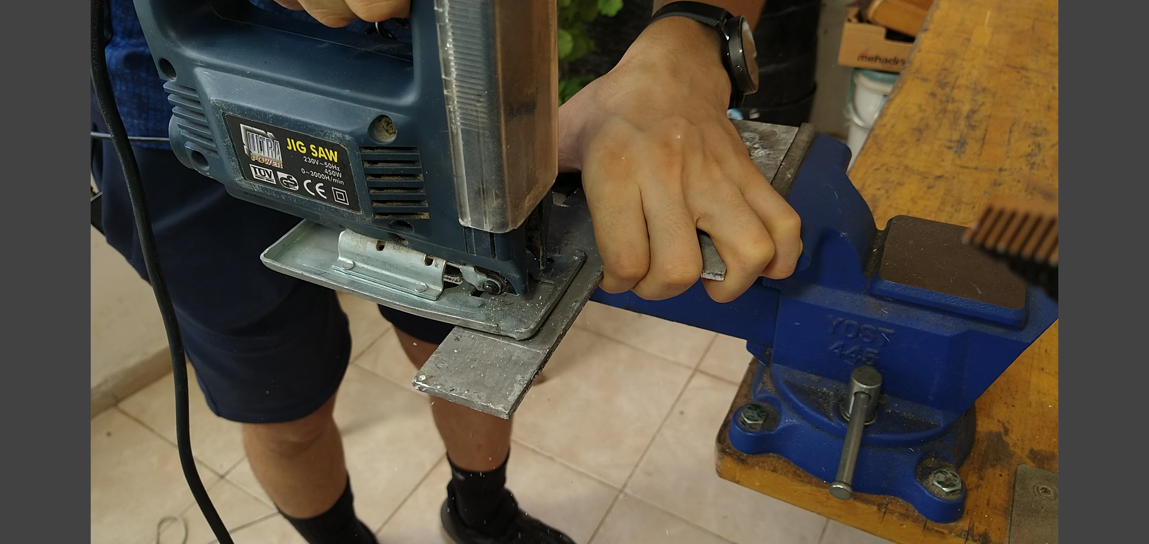Top 10 Ways to Cut Metal Without an Angle Grinder! 11 Steps (with