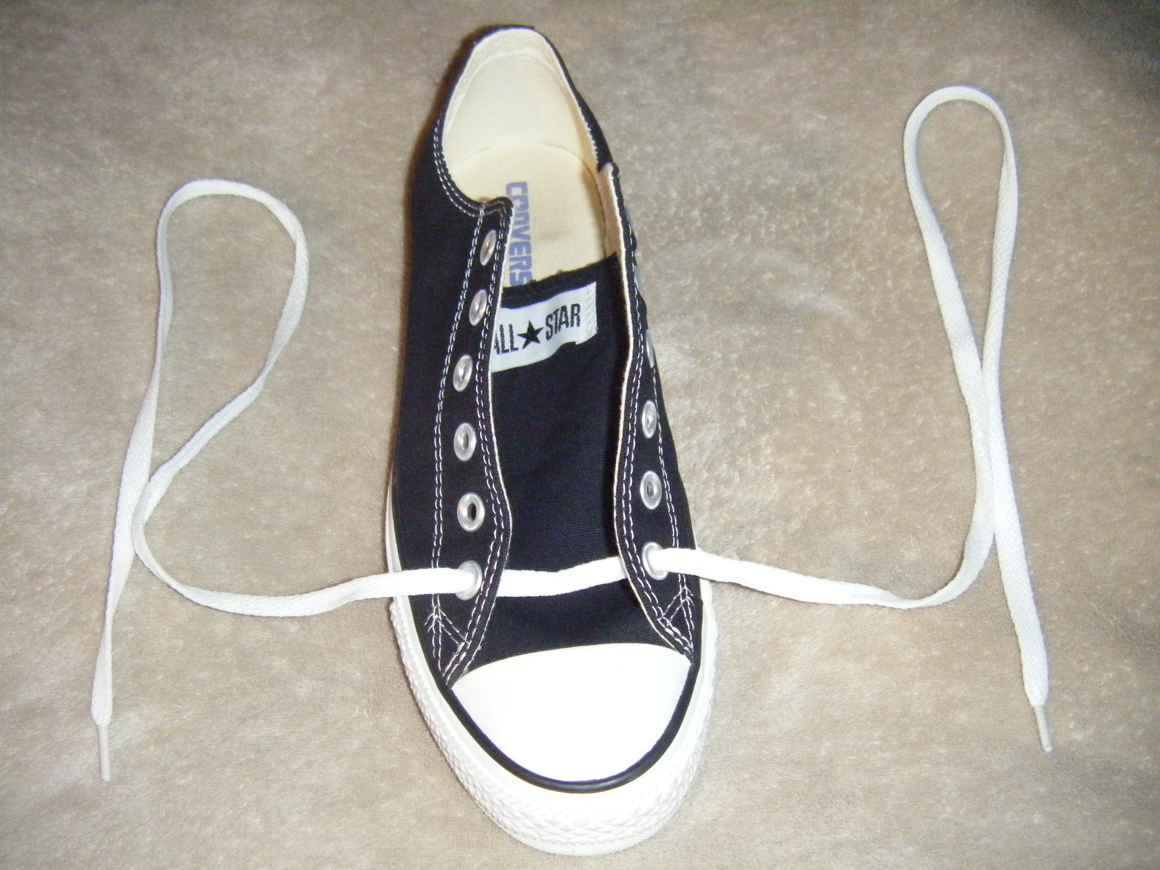 How to Ladder Lace Your Shoes 7 Steps Instructables