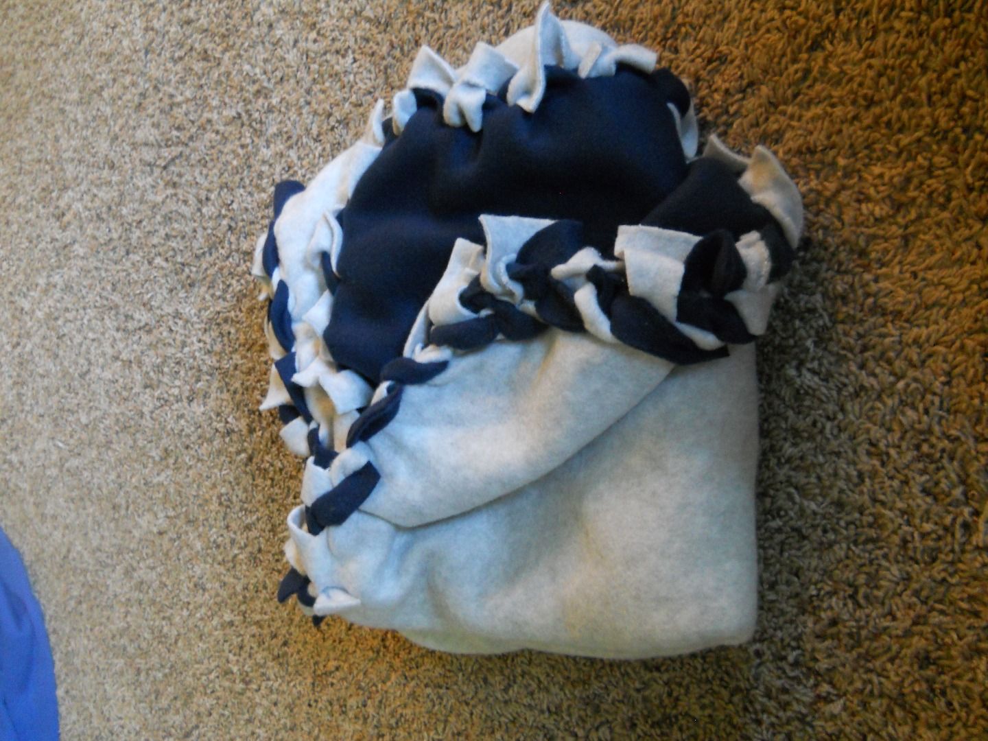 No Sew Braided Blanket 5 Steps Instructables