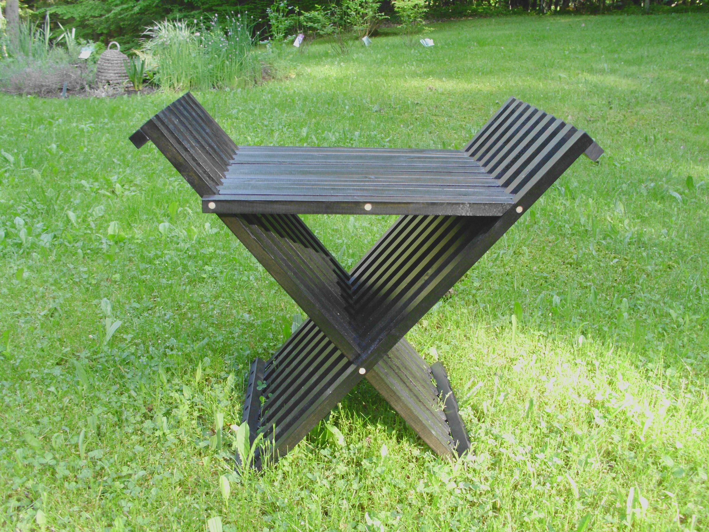 a very unique folding chair DIY Project DIY Project Image