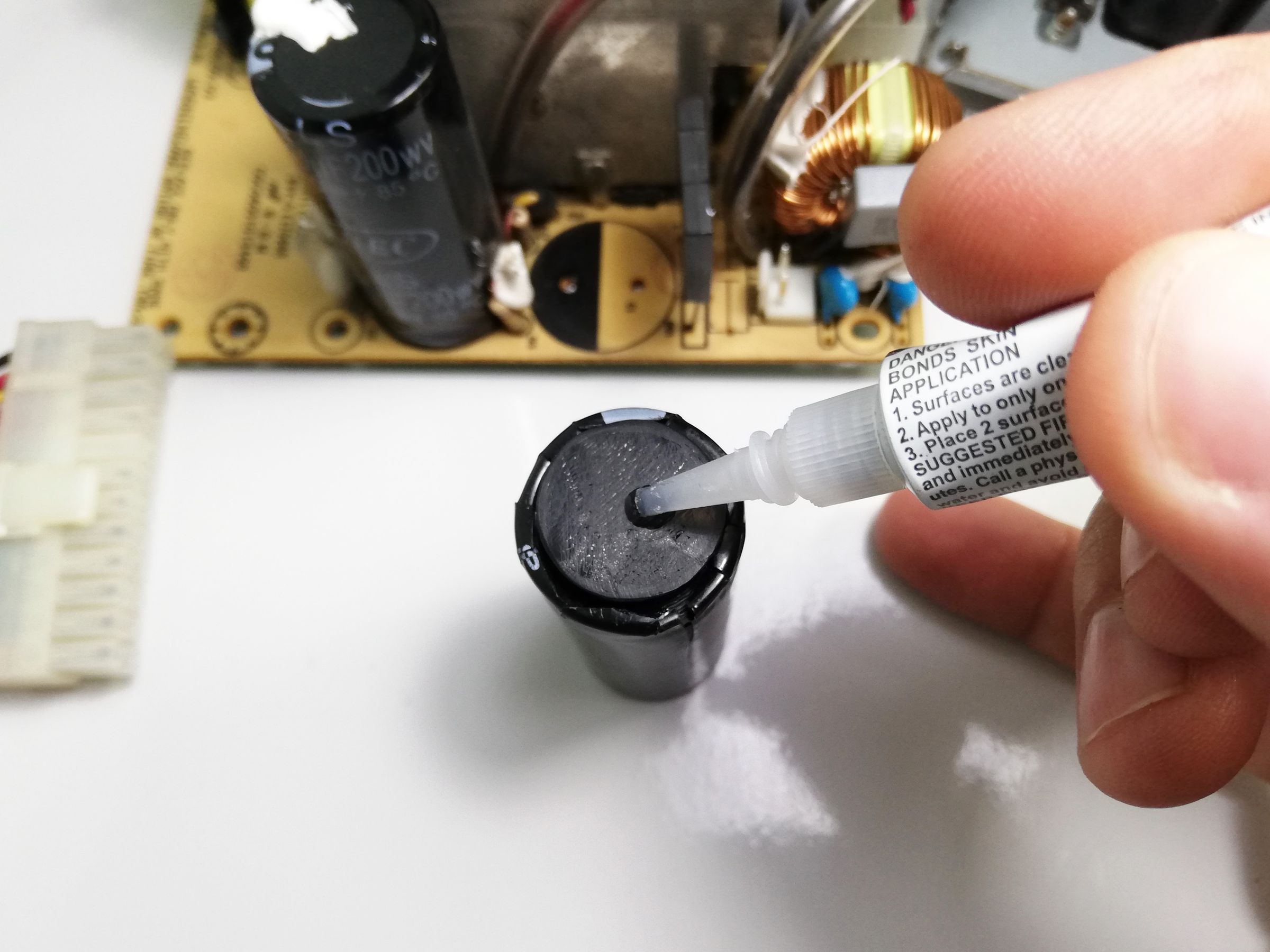 3D Printed Fake Capacitor Compartment 8 Steps (with Pictures