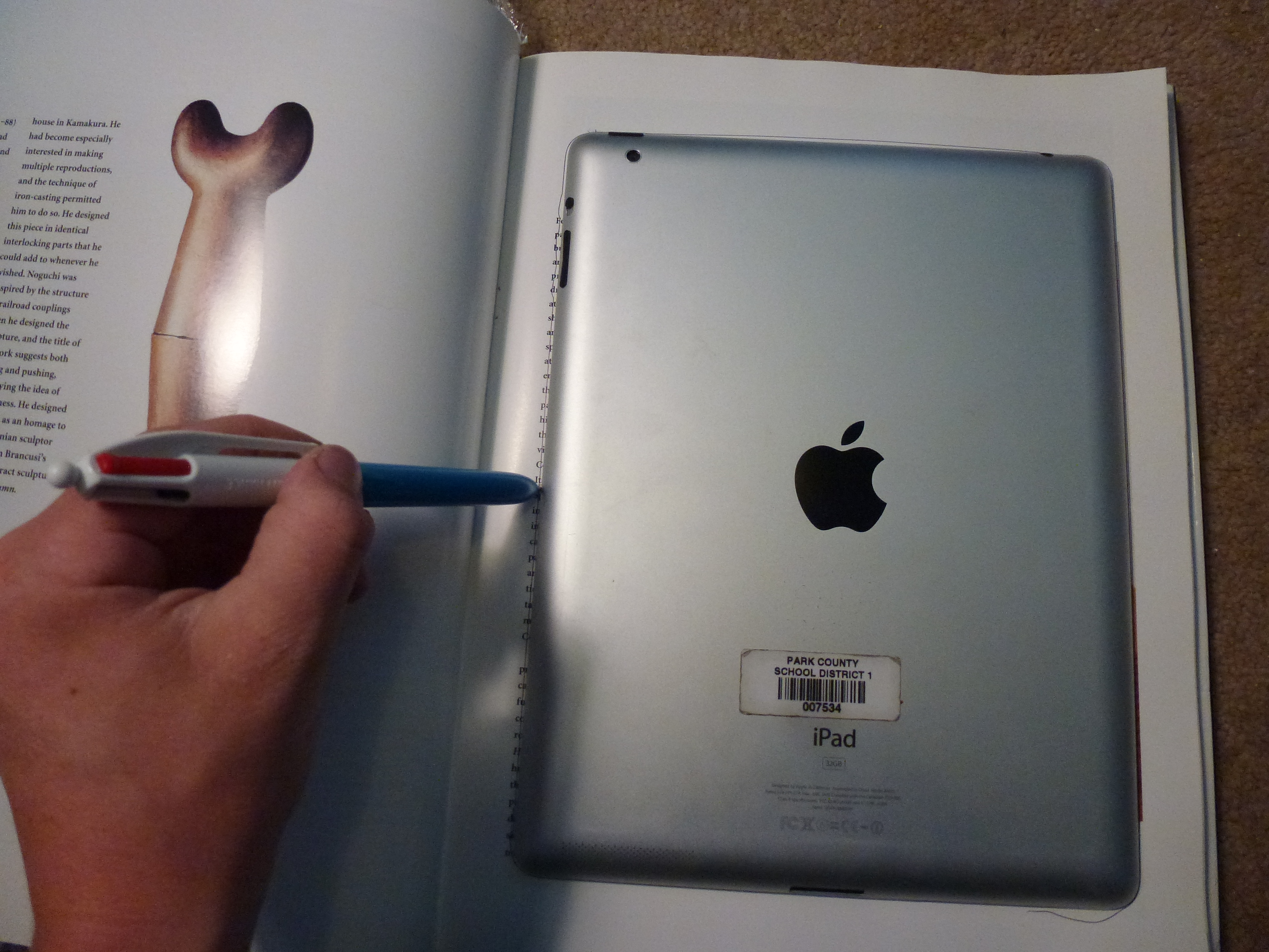 Book to Make a Hidden Spy Camera photo