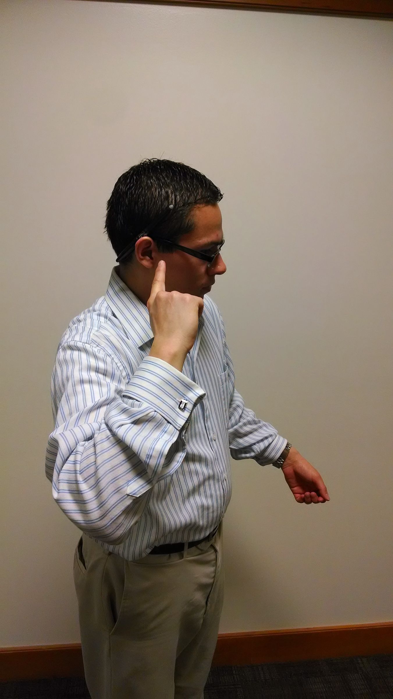 Magic Trick Make a Coin Disappear 11 Steps Instructables