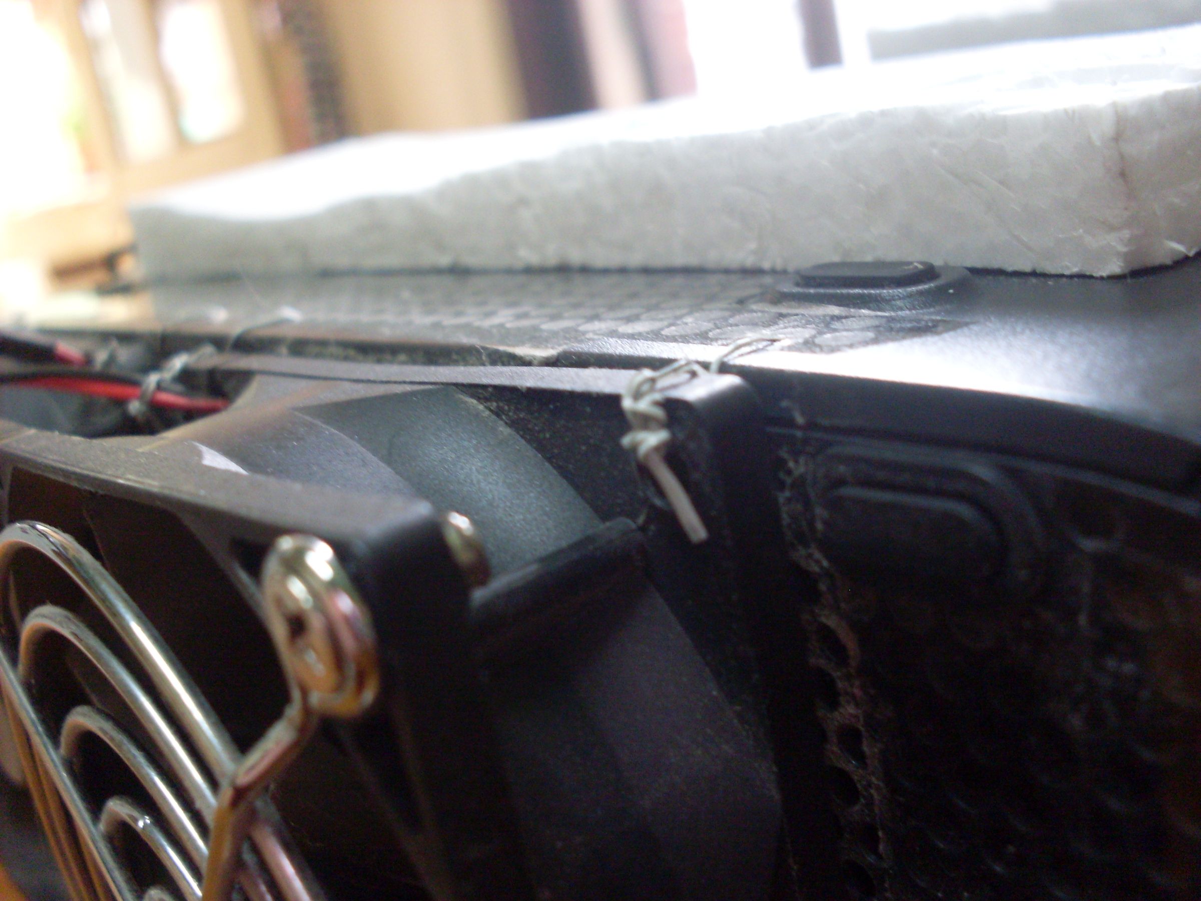 ATX Power Supply for an Xbox360 and Xbox 360 Cooling Mod! 3 Steps