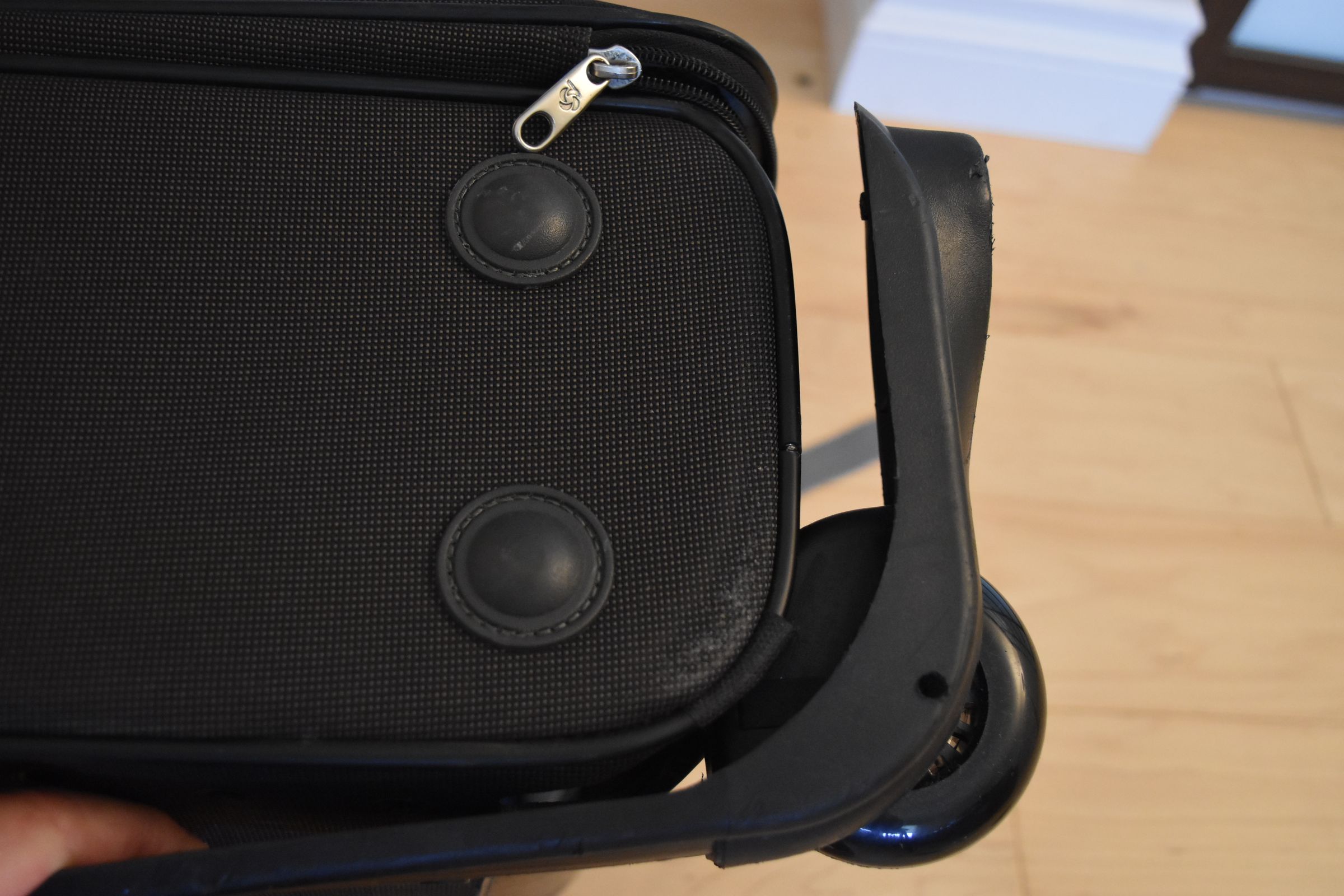 Replacing the Wheels on an Old Samsonite Carryon Suitcase 4 Steps Instructables