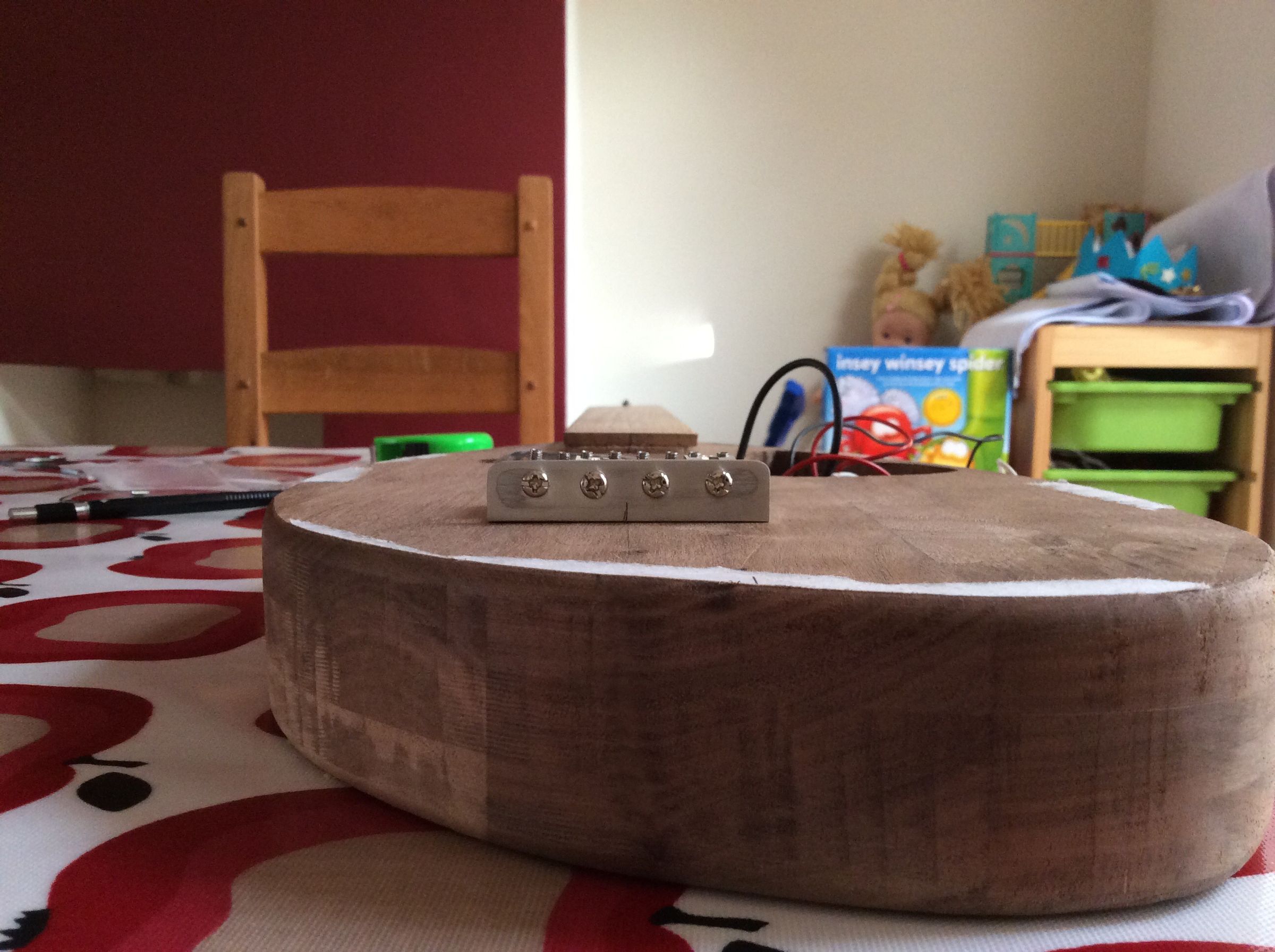 Electric Baritone Ukulele 33 Steps (with Pictures) Instructables