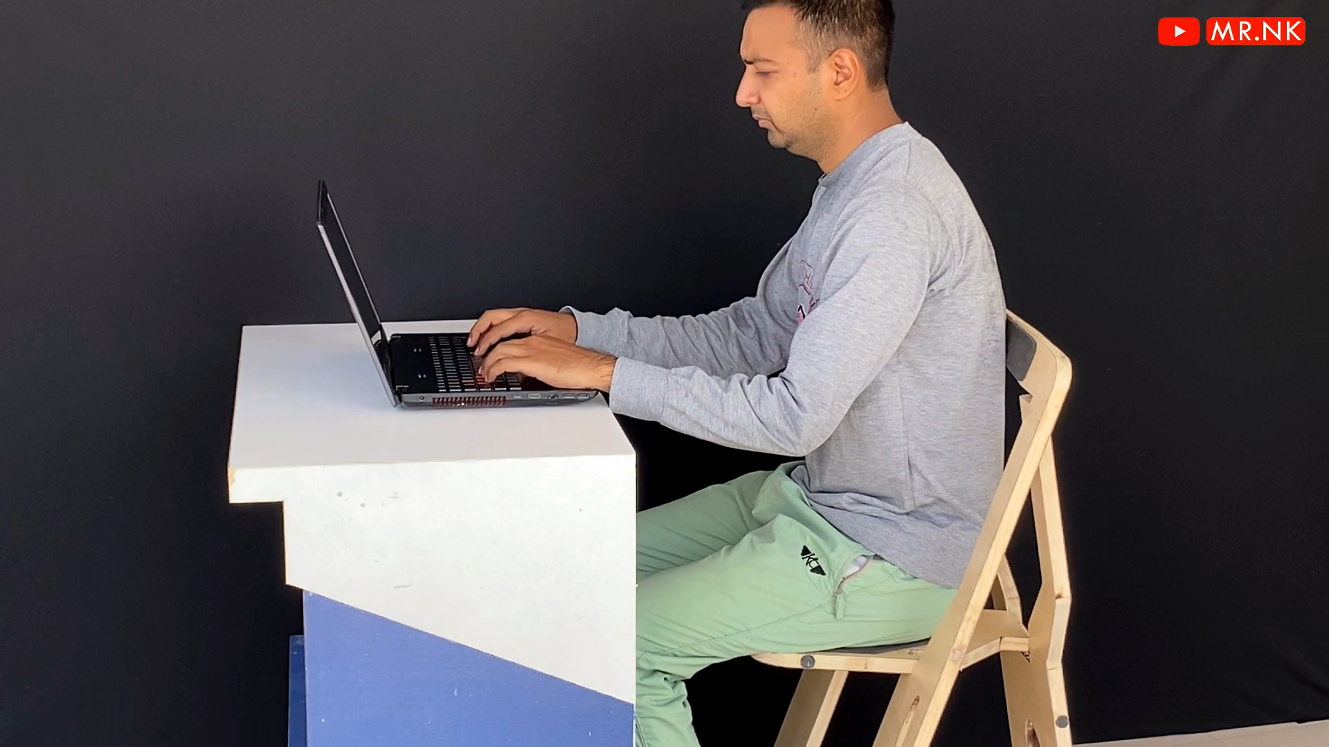 How to Make a Secret Foldable Chair at Home 9 Steps (with Pictures