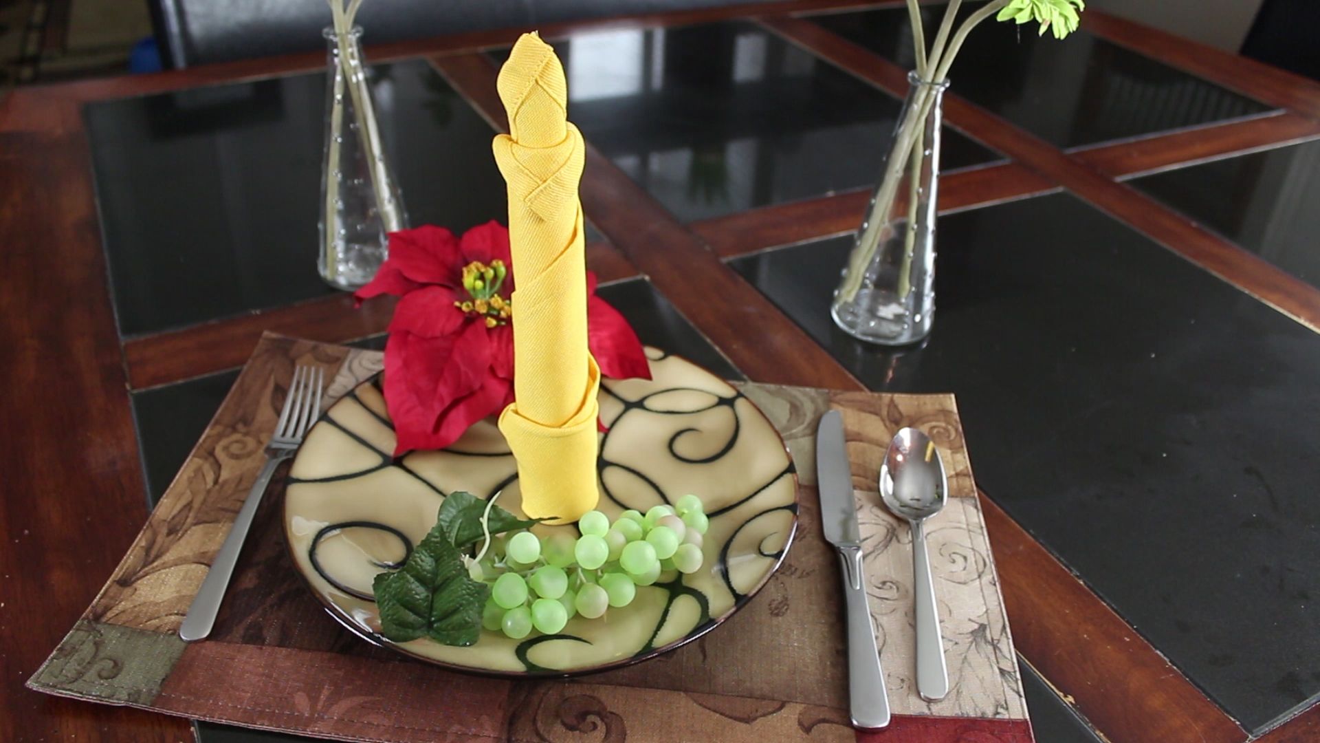 Top 9 Ways to Fold Awesome Holiday Napkins! 12 Steps (with Pictures