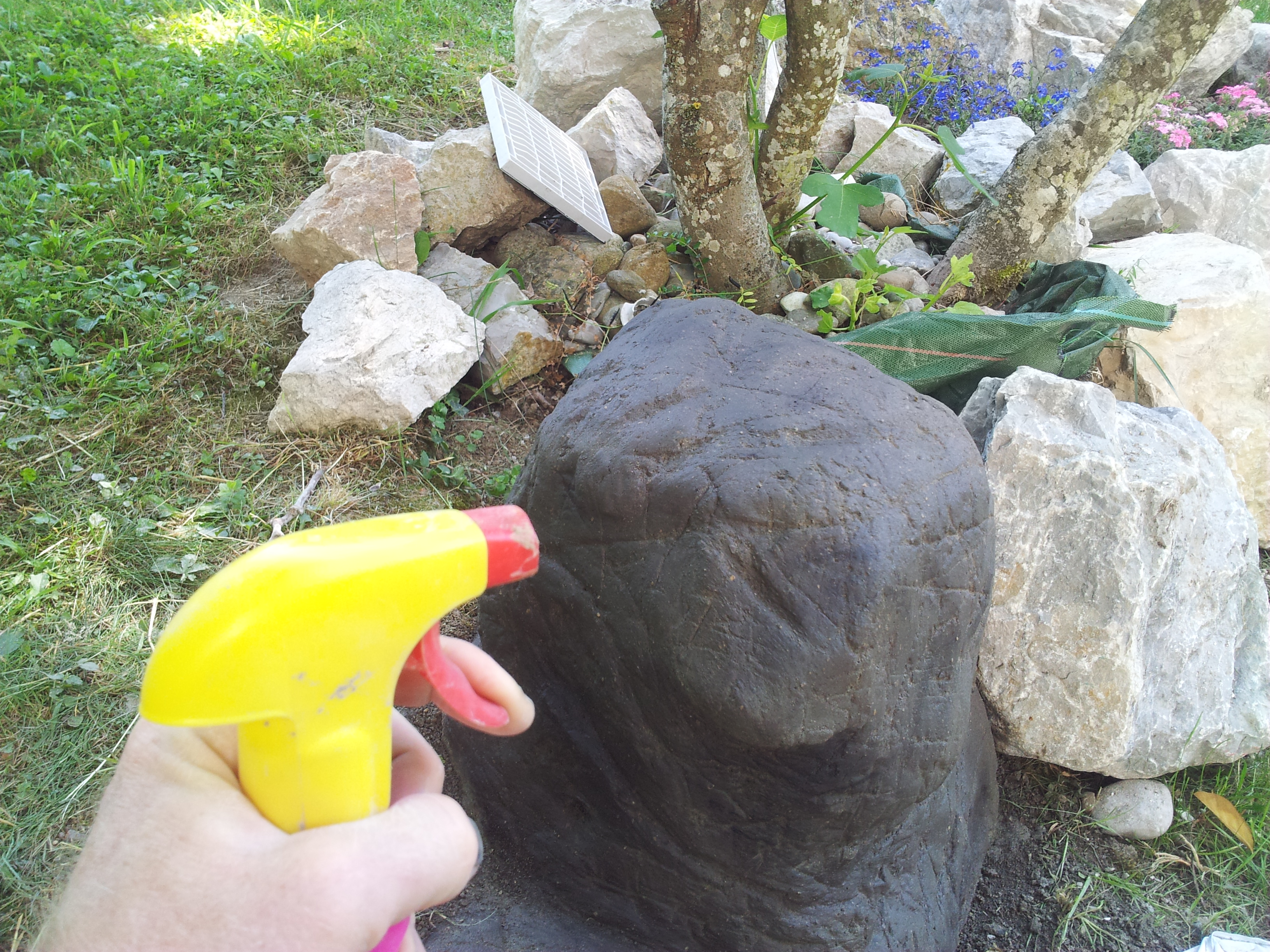 Concrete Rocks and Sculptures 12 Steps Instructables