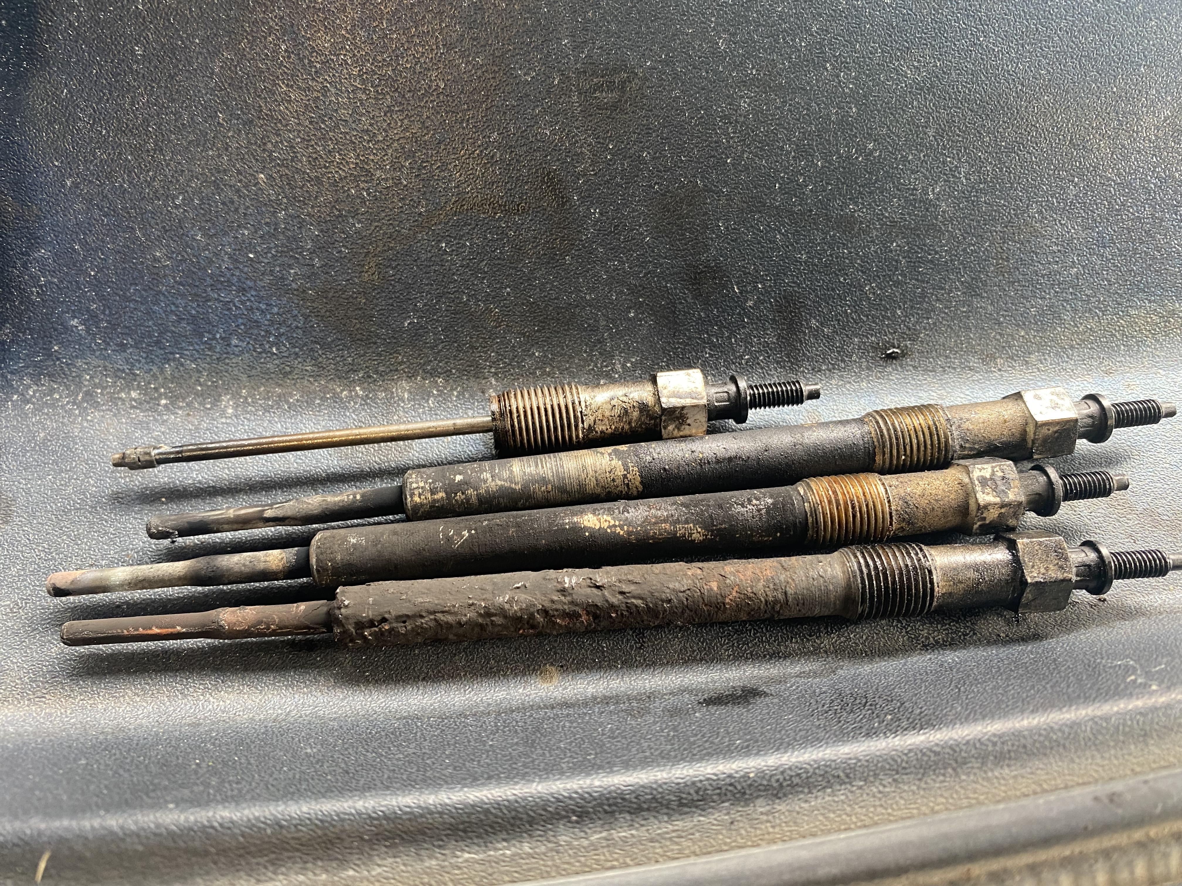 How to Remove Broken Glow Plugs 8 Steps (with Pictures) Instructables