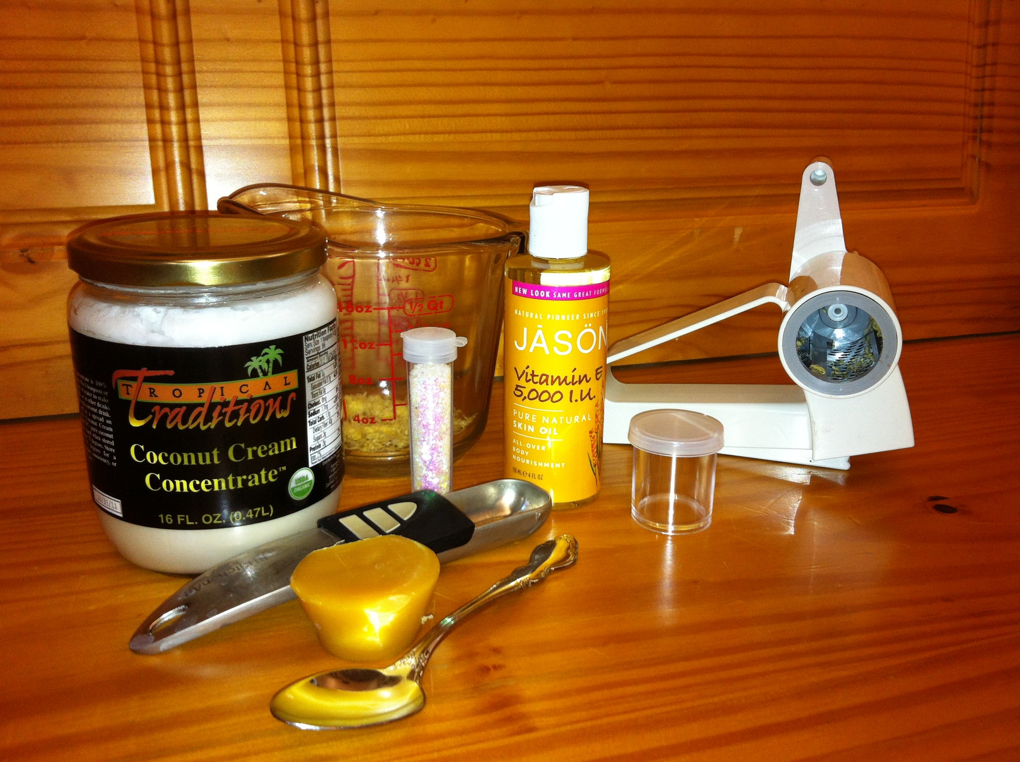 How to Make Beeswax Lip Balm! by Ashton Rogers and Karis Cheek 10