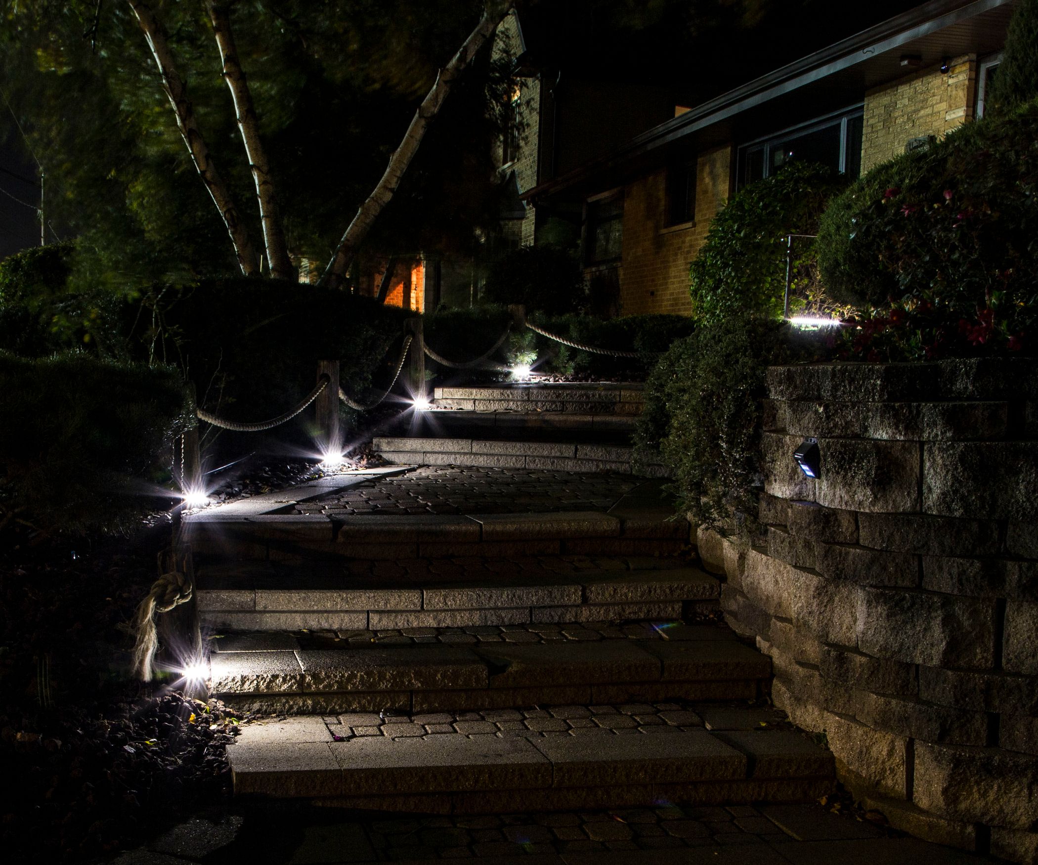 Beautiful and Easy LED Landscaping Lights 3 Steps (with Pictures